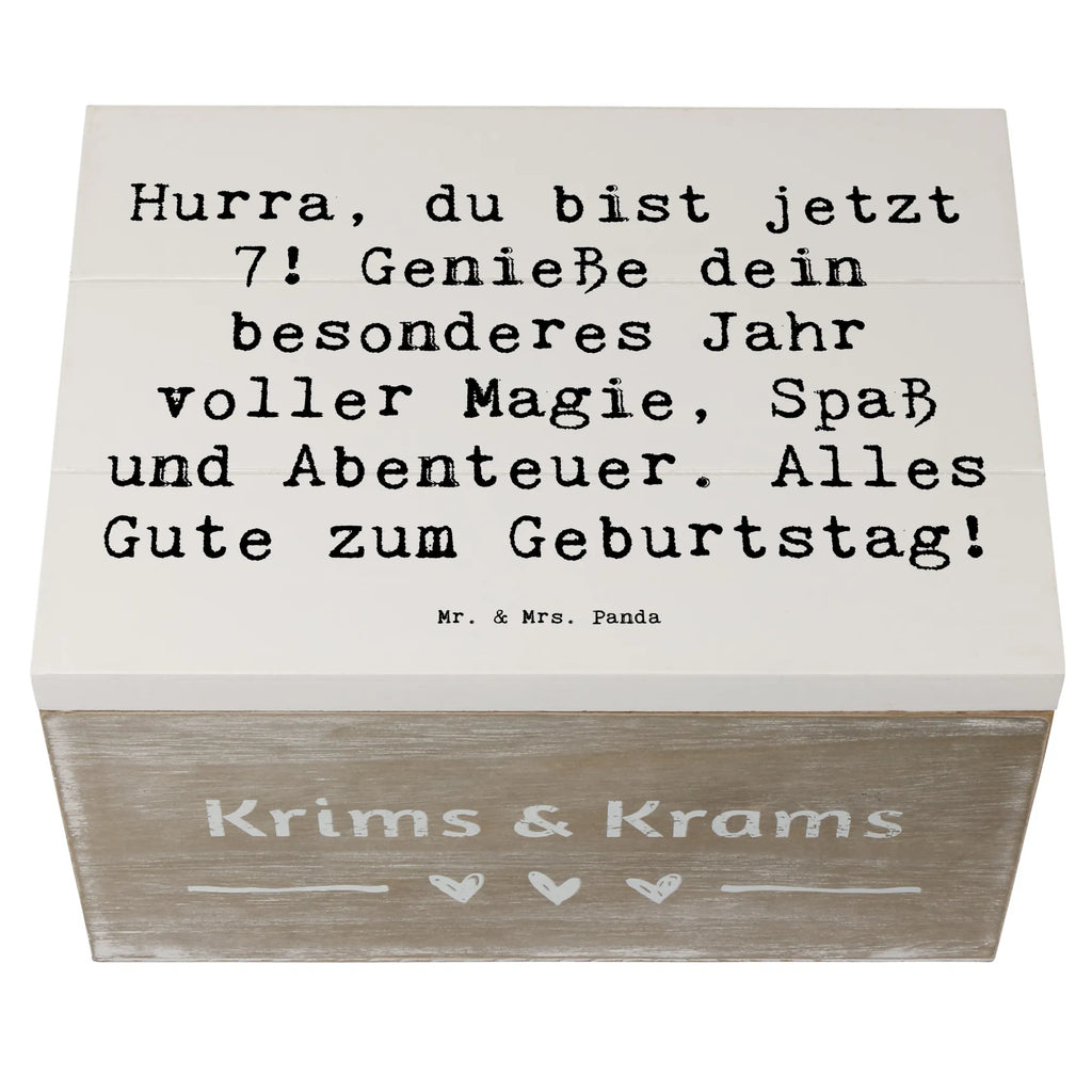 Wooden chest Saying Hurra, du bist jetzt 7! Genieße dein besonderes Jahr voller Magie, Spaß und Abenteuer. Alles Gute zum Geburtstag! Geschenkdose, Holzkiste, Aufbewahrungsbox, Erinnerungsbox, Truhe, Schatulle, Dekokiste, Erinnerungskiste, Schatzkiste, Geschenkbox, XXL, Kiste, Geburtstag, Geburtstagsgeschenk, Geschenk