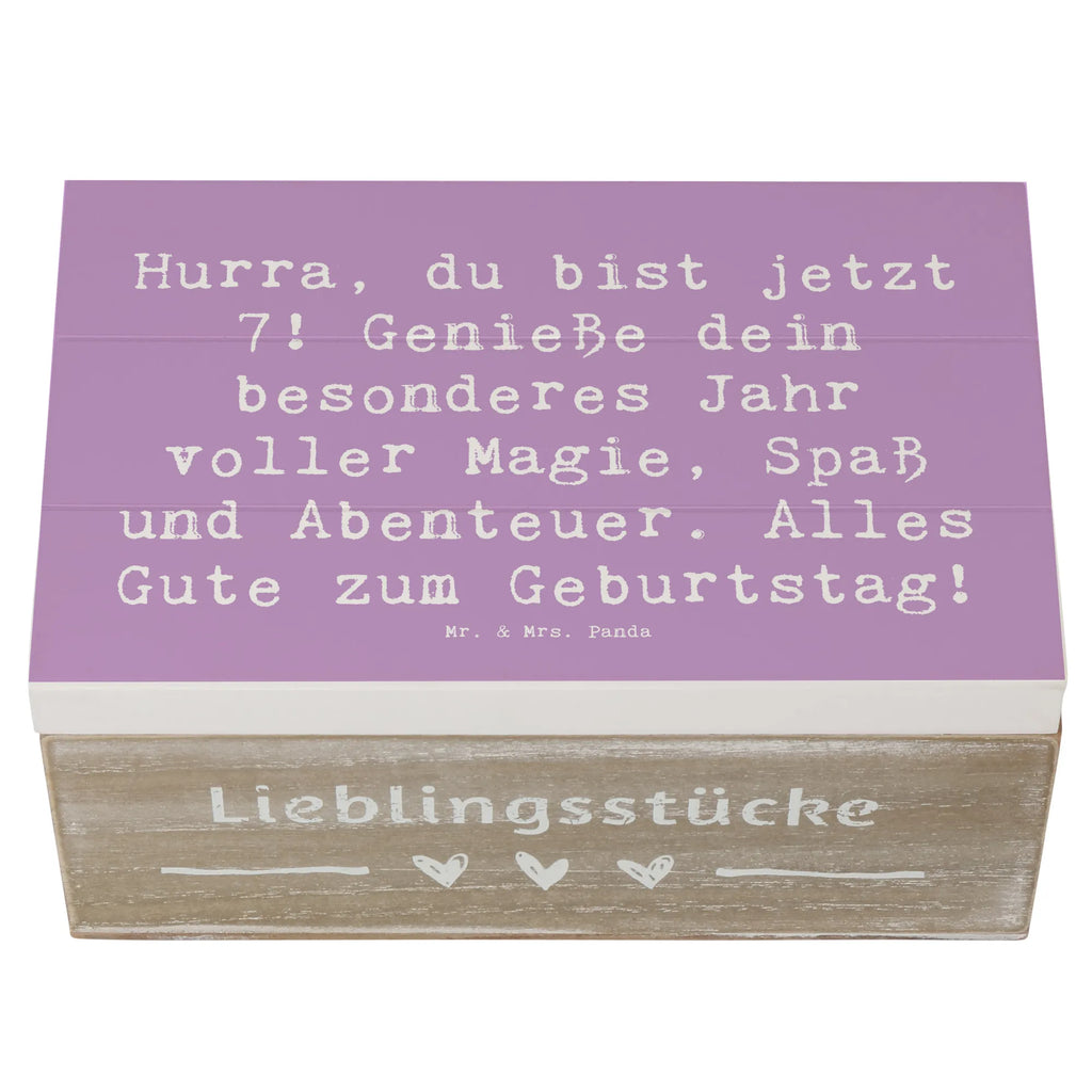 Wooden chest Saying Hurra, du bist jetzt 7! Genieße dein besonderes Jahr voller Magie, Spaß und Abenteuer. Alles Gute zum Geburtstag! Geschenkdose, Holzkiste, Aufbewahrungsbox, Erinnerungsbox, Truhe, Schatulle, Dekokiste, Erinnerungskiste, Schatzkiste, Geschenkbox, XXL, Kiste, Geburtstag, Geburtstagsgeschenk, Geschenk