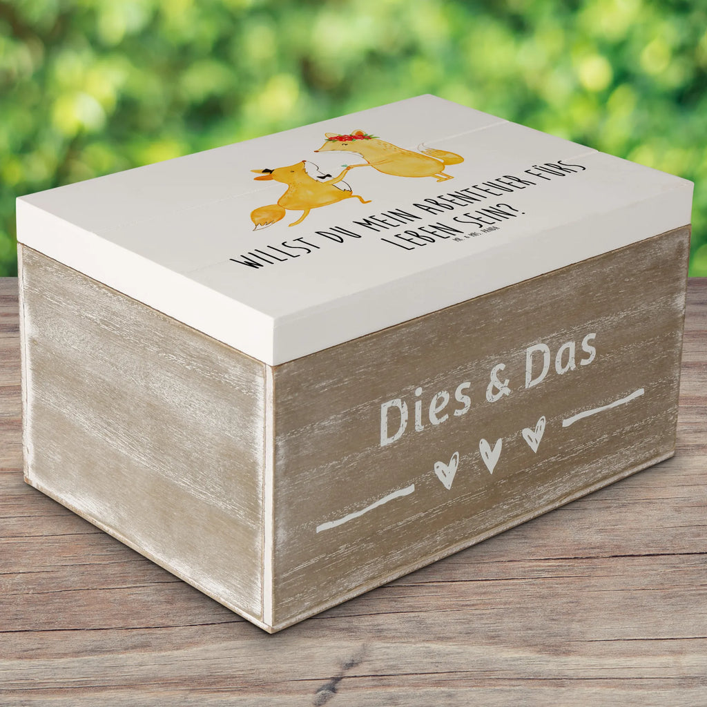 Wooden chest Willst du mein Abenteuer fürs Leben sein? Schatulle, Truhe, Schatzkiste, Aufbewahrungsbox, Geschenkdose, XXL, Erinnerungsbox, Dekokiste, Holzkiste, Geschenkbox, Kiste, Erinnerungskiste, Hochzeit, Hochzeitsgeschenk, Ehe, Hochzeitsfeier, Trauung, Trauungsgeschenk, Hochzeitskarte, Verlobungsfeier, Verlobungsgeschenk, Hochzeitsgeschenkideen, Hochzeitsgeschenke für Brautpaar