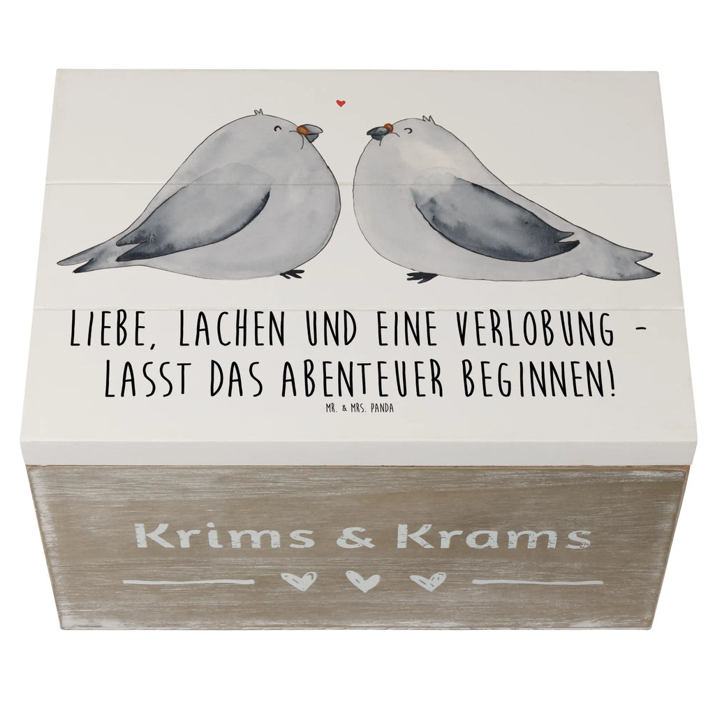 Holzkiste Verlobungsfeier Abenteuer Dekokiste, Truhe, Schatulle, Erinnerungsbox, XXL, Erinnerungskiste, Aufbewahrungsbox, Holzkiste, Schatzkiste, Geschenkbox, Kiste, Geschenkdose, Hochzeit, Hochzeitsgeschenk, Ehe, Hochzeitsfeier, Trauung, Trauungsgeschenk, Hochzeitskarte, Verlobungsfeier, Verlobungsgeschenk, Hochzeitsgeschenkideen, Hochzeitsgeschenke für Brautpaar