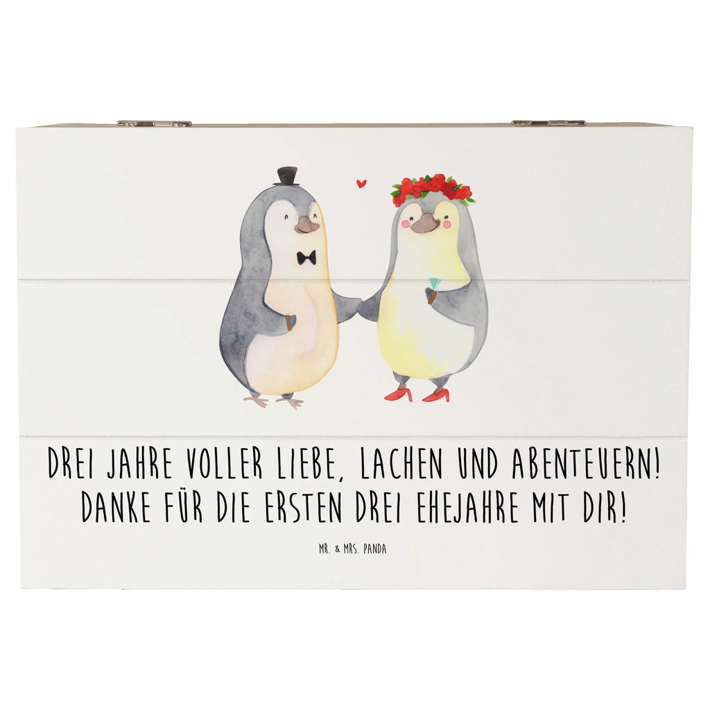 Wooden chest Drei Jahre voller Liebe, Lachen und Abenteuern! Danke für die ersten drei Ehejahre mit dir! XXL, Schatulle, Geschenkdose, Dekokiste, Aufbewahrungsbox, Schatzkiste, Erinnerungsbox, Erinnerungskiste, Geschenkbox, Kiste, Truhe, Holzkiste, Hochzeit, Hochzeitsgeschenk, Ehe, Hochzeitsfeier, Trauung, Trauungsgeschenk, Hochzeitskarte, Verlobungsfeier, Verlobungsgeschenk, Hochzeitsgeschenkideen, Hochzeitsgeschenke für Brautpaar