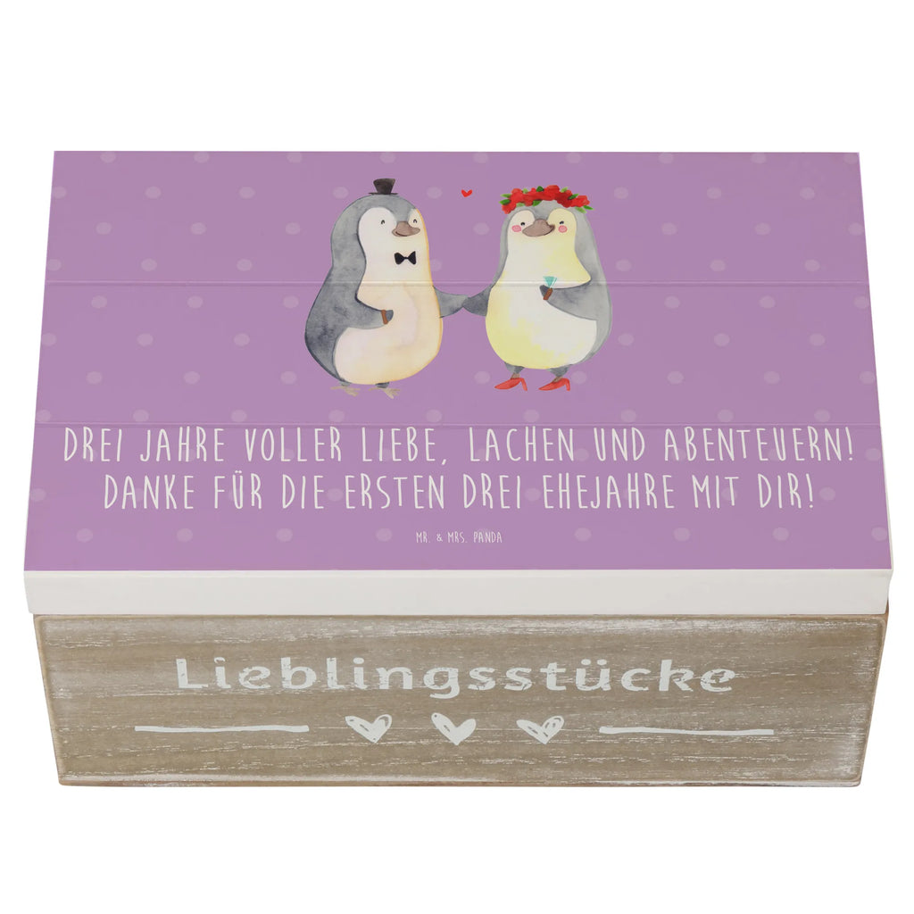 Wooden chest Drei Jahre voller Liebe, Lachen und Abenteuern! Danke für die ersten drei Ehejahre mit dir! XXL, Schatulle, Geschenkdose, Dekokiste, Aufbewahrungsbox, Schatzkiste, Erinnerungsbox, Erinnerungskiste, Geschenkbox, Kiste, Truhe, Holzkiste, Hochzeit, Hochzeitsgeschenk, Ehe, Hochzeitsfeier, Trauung, Trauungsgeschenk, Hochzeitskarte, Verlobungsfeier, Verlobungsgeschenk, Hochzeitsgeschenkideen, Hochzeitsgeschenke für Brautpaar
