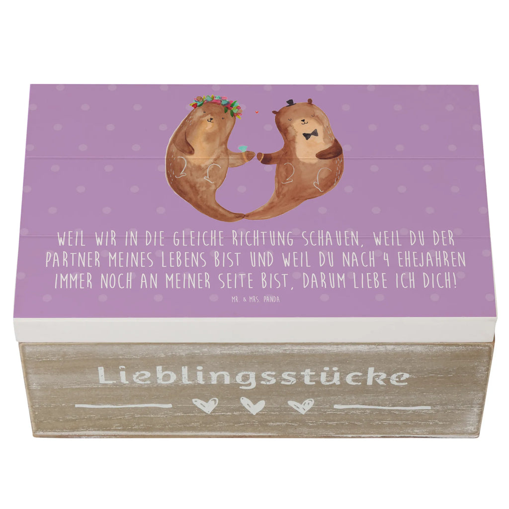 Holzkiste 4. Hochzeitstag Seidenhochzeit Holzkiste, Schatzkiste, Aufbewahrungsbox, Truhe, Schatulle, Erinnerungskiste, Erinnerungsbox, Dekokiste, Geschenkbox, Kiste, XXL, Geschenkdose, Hochzeit, Hochzeitsgeschenk, Ehe, Hochzeitsfeier, Trauung, Trauungsgeschenk, Hochzeitskarte, Verlobungsfeier, Verlobungsgeschenk, Hochzeitsgeschenkideen, Hochzeitsgeschenke für Brautpaar