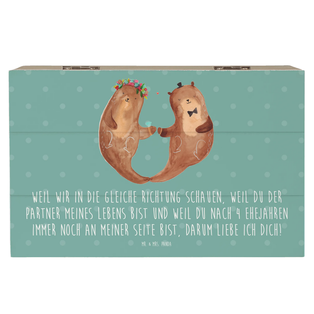 Holzkiste 4. Hochzeitstag Seidenhochzeit Holzkiste, Schatzkiste, Aufbewahrungsbox, Truhe, Schatulle, Erinnerungskiste, Erinnerungsbox, Dekokiste, Geschenkbox, Kiste, XXL, Geschenkdose, Hochzeit, Hochzeitsgeschenk, Ehe, Hochzeitsfeier, Trauung, Trauungsgeschenk, Hochzeitskarte, Verlobungsfeier, Verlobungsgeschenk, Hochzeitsgeschenkideen, Hochzeitsgeschenke für Brautpaar