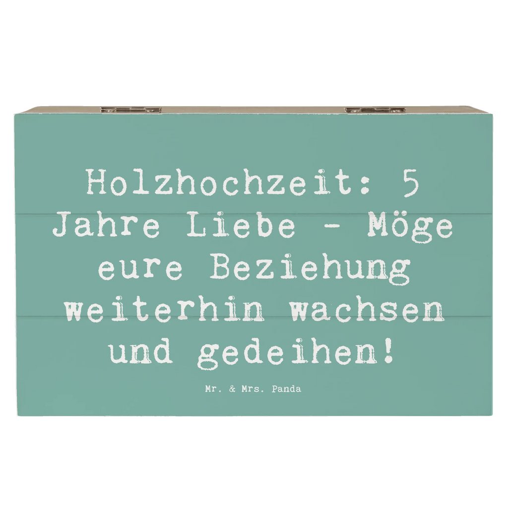 Holzkiste Spruch 5. Hochzeitstag Holzhochzeit Truhe, Erinnerungsbox, Holzkiste, XXL, Schatzkiste, Geschenkdose, Aufbewahrungsbox, Schatulle, Erinnerungskiste, Geschenkbox, Kiste, Dekokiste, Hochzeit, Hochzeitsgeschenk, Ehe, Hochzeitsfeier, Trauung, Trauungsgeschenk, Hochzeitskarte, Verlobungsfeier, Verlobungsgeschenk, Hochzeitsgeschenkideen, Hochzeitsgeschenke für Brautpaar