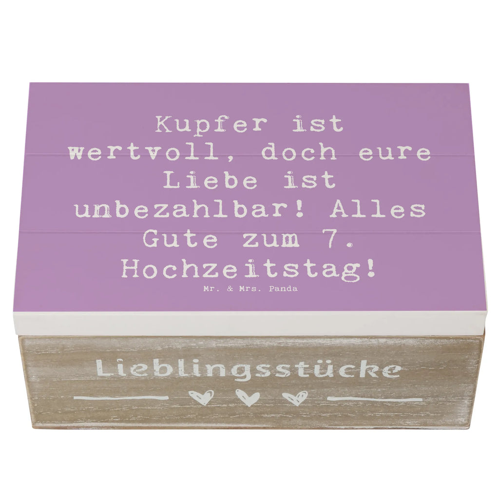 Wooden chest Saying Kupfer ist wertvoll, doch eure Liebe ist unbezahlbar! Alles Gute zum 7. Hochzeitstag! Erinnerungsbox, Holzkiste, Dekokiste, XXL, Aufbewahrungsbox, Truhe, Erinnerungskiste, Schatulle, Geschenkdose, Schatzkiste, Geschenkbox, Kiste, Hochzeit, Hochzeitsgeschenk, Ehe, Hochzeitsfeier, Trauung, Trauungsgeschenk, Hochzeitskarte, Verlobungsfeier, Verlobungsgeschenk, Hochzeitsgeschenkideen, Hochzeitsgeschenke für Brautpaar