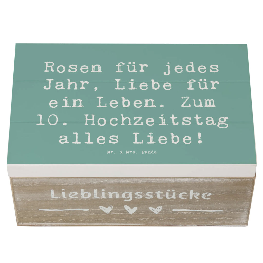 Wooden chest Saying Rosen für jedes Jahr, Liebe für ein Leben. Zum 10. Hochzeitstag alles Liebe! Schatzkiste, XXL, Kiste, Aufbewahrungsbox, Dekokiste, Schatulle, Truhe, Erinnerungskiste, Geschenkdose, Erinnerungsbox, Geschenkbox, Holzkiste, Hochzeit, Hochzeitsgeschenk, Ehe, Hochzeitsfeier, Trauung, Trauungsgeschenk, Hochzeitskarte, Verlobungsfeier, Verlobungsgeschenk, Hochzeitsgeschenkideen, Hochzeitsgeschenke für Brautpaar