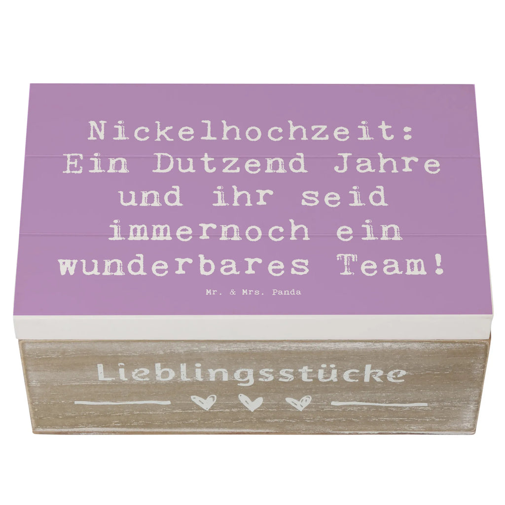 Holzkiste Spruch 12. Hochzeitstag Nickelhochzeit Holzbox mit Deckel, kiste holz, aufbewahrungstruhe, Holztruhe, Holzboxen, holztruhen, Holz Aufbewahrungsbox, Aufbewahrungskiste, holzkästchen, aufbewahrungsboxen, Aufbewahrungsbox Holz, aufbewahrungskiste mit deckel, holzschachtel, holzschatulle, Holzkiste, Holzbox, box holz, Aufbewahrungsbox, Schatulle, Aufbewahrungsbox aus Holz, aufbewahrungskisten, Box aus Holz, Holzkiste mit Deckel, Holzkisten, truhe holz, Hochzeitsgeschenke für Brautpaar, Hochzeitsgeschenkideen, Verlobungsgeschenk, Verlobungsfeier, Trauungsgeschenk, Trauung, Hochzeitsfeier, Ehe, Hochzeitsgeschenk, Hochzeit, Hochzeitskarte