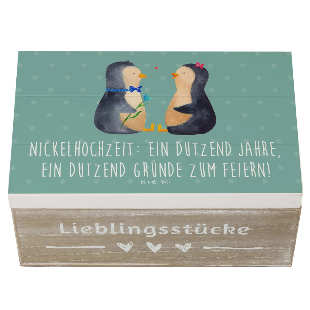 Wooden chest Nickelhochzeit: Ein Dutzend Jahre, ein Dutzend Gründe zum Feiern! Geschenkdose, Aufbewahrungsbox, Schatulle, Geschenkbox, Erinnerungsbox, Truhe, XXL, Holzkiste, Erinnerungskiste, Dekokiste, Schatzkiste, Kiste, Hochzeit, Hochzeitsgeschenk, Ehe, Hochzeitsfeier, Trauung, Trauungsgeschenk, Hochzeitskarte, Verlobungsfeier, Verlobungsgeschenk, Hochzeitsgeschenkideen, Hochzeitsgeschenke für Brautpaar