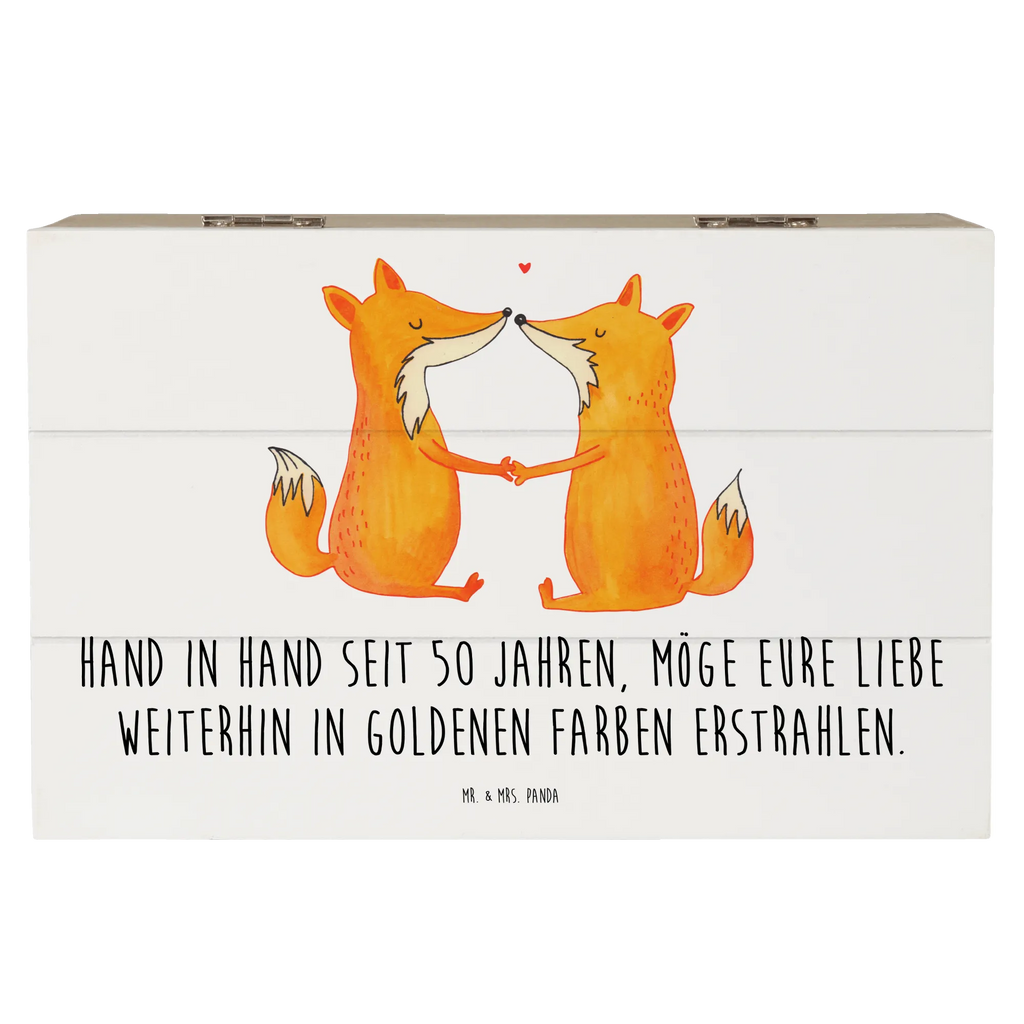 Wooden chest Hand in Hand seit 50 Jahren, möge eure Liebe weiterhin in goldenen Farben erstrahlen. Dekokiste, Geschenkbox, Erinnerungskiste, Geschenkdose, Erinnerungsbox, Kiste, Aufbewahrungsbox, XXL, Schatulle, Truhe, Schatzkiste, Holzkiste, Hochzeit, Hochzeitsgeschenk, Ehe, Hochzeitsfeier, Trauung, Trauungsgeschenk, Hochzeitskarte, Verlobungsfeier, Verlobungsgeschenk, Hochzeitsgeschenkideen, Hochzeitsgeschenke für Brautpaar