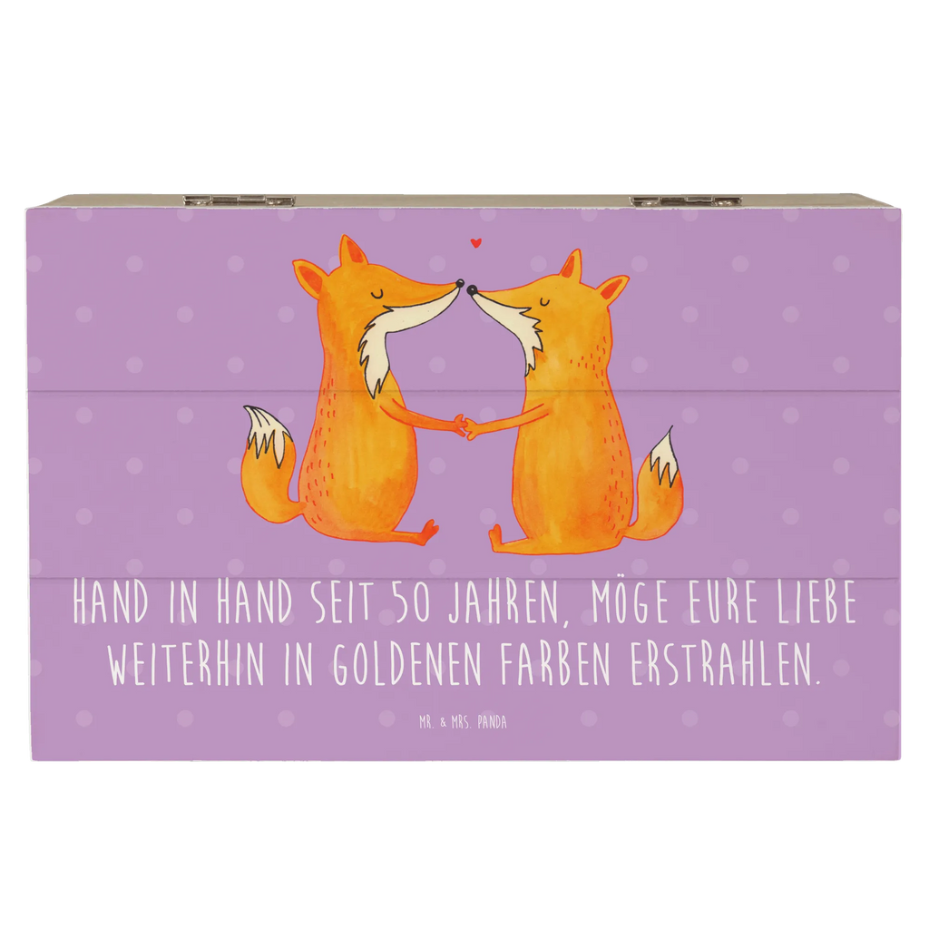 Wooden chest Hand in Hand seit 50 Jahren, möge eure Liebe weiterhin in goldenen Farben erstrahlen. Dekokiste, Geschenkbox, Erinnerungskiste, Geschenkdose, Erinnerungsbox, Kiste, Aufbewahrungsbox, XXL, Schatulle, Truhe, Schatzkiste, Holzkiste, Hochzeit, Hochzeitsgeschenk, Ehe, Hochzeitsfeier, Trauung, Trauungsgeschenk, Hochzeitskarte, Verlobungsfeier, Verlobungsgeschenk, Hochzeitsgeschenkideen, Hochzeitsgeschenke für Brautpaar