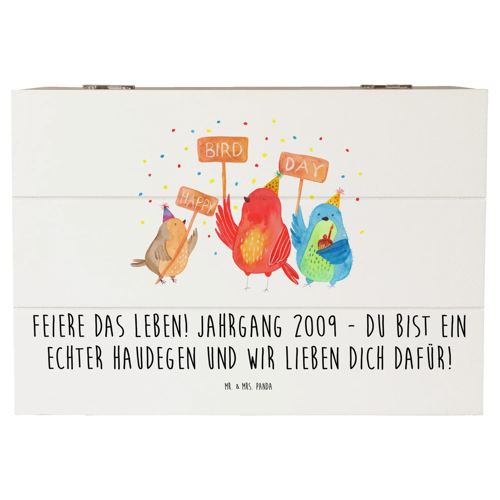 Wooden chest Feiere das Leben! Jahrgang 2009 - du bist ein echter Haudegen und wir lieben dich dafür! XXL, Schatulle, Truhe, Geschenkbox, Schatzkiste, Holzkiste, Dekokiste, Kiste, Erinnerungskiste, Geschenkdose, Aufbewahrungsbox, Erinnerungsbox, Geburtstag, Geburtstagsgeschenk, Geschenk