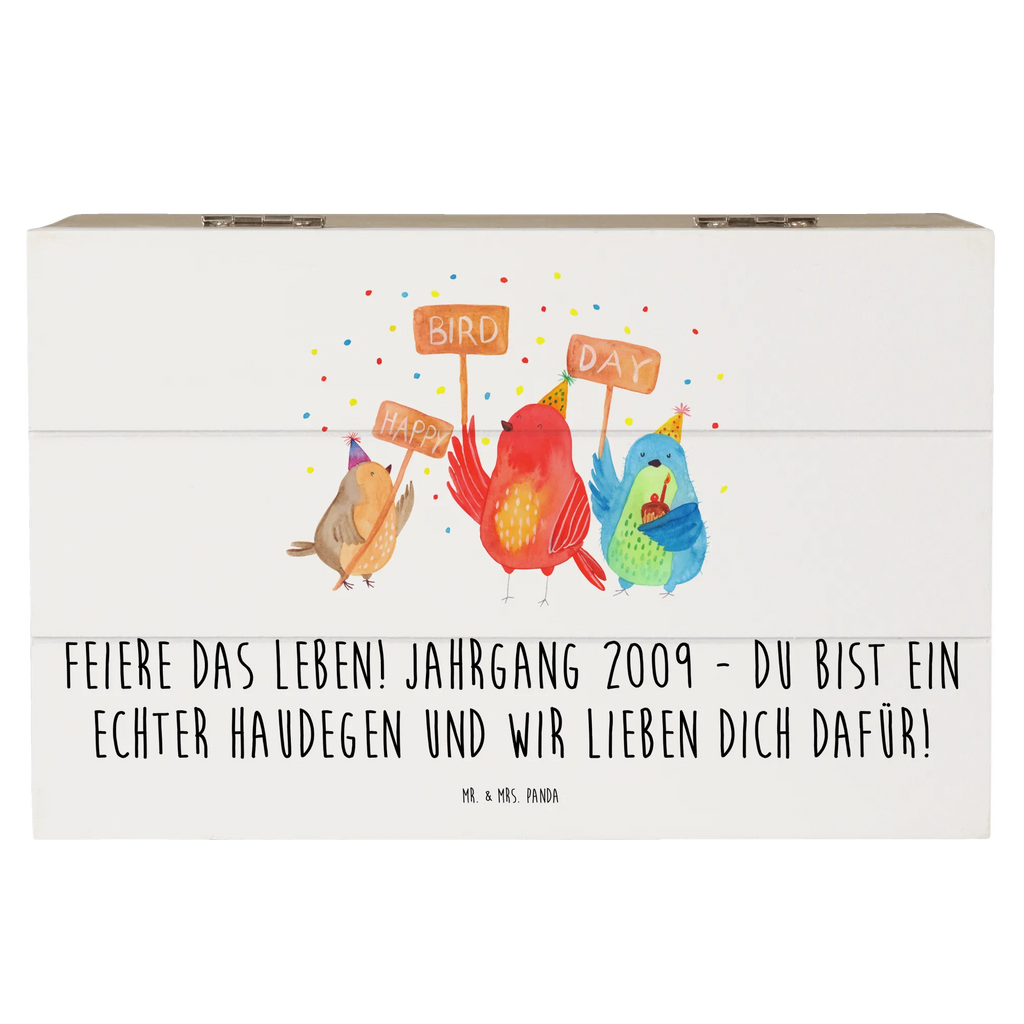 Wooden chest Feiere das Leben! Jahrgang 2009 - du bist ein echter Haudegen und wir lieben dich dafür! XXL, Schatulle, Truhe, Geschenkbox, Schatzkiste, Holzkiste, Dekokiste, Kiste, Erinnerungskiste, Geschenkdose, Aufbewahrungsbox, Erinnerungsbox, Geburtstag, Geburtstagsgeschenk, Geschenk