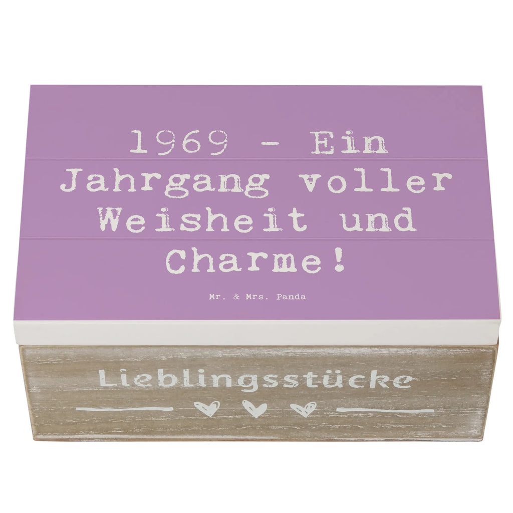 Holzkiste Spruch 1969 Geburtstag aufbewahrungsbox aus holz, Geschenkbox, holz aufbewahrungsbox, aufbewahrungsbox holz, erinnerungsbox hochzeit, Dekokiste, Truhe, dekorative holzkiste, Erinnerungsbox, erinnerungsbox baby, Kiste, Schatzkiste, Holzkiste, Schatulle, holzkiste mit deckel, holztruhe, holzkisten, Aufbewahrungsbox, aufbewahrungskiste, Erinnerungskiste, holzbox, schmuckkästchen, holzbox mit deckel, holzboxen, deko box, box aus holz, ordnungsbox, Geschenk, Geburtstag, Geburtstagsgeschenk