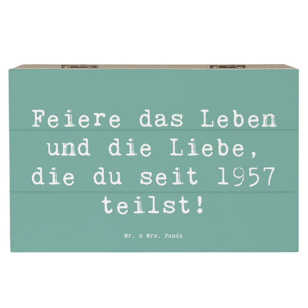 Holzkiste Spruch 1957 Geburtstag feiern Erinnerungsbox, Truhe, XXL, Dekokiste, Schatulle, Geschenkdose, Erinnerungskiste, Schatzkiste, Holzkiste, Kiste, Aufbewahrungsbox, Geschenkbox, Geburtstag, Geburtstagsgeschenk, Geschenk