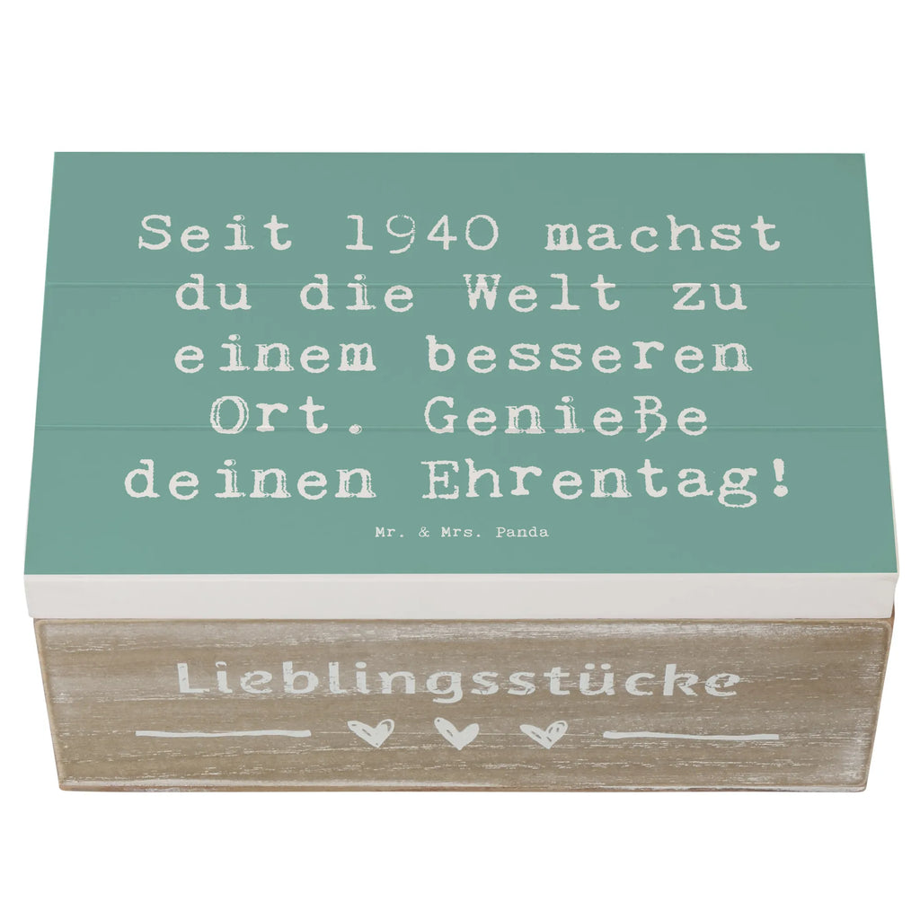 Holzkiste Spruch 1940 Geburtstag Holzkiste, Schatulle, Dekokiste, Aufbewahrungsbox, Erinnerungskiste, XXL, Truhe, Geschenkdose, Erinnerungsbox, Schatzkiste, Kiste, Geschenkbox, Geburtstag, Geburtstagsgeschenk, Geschenk