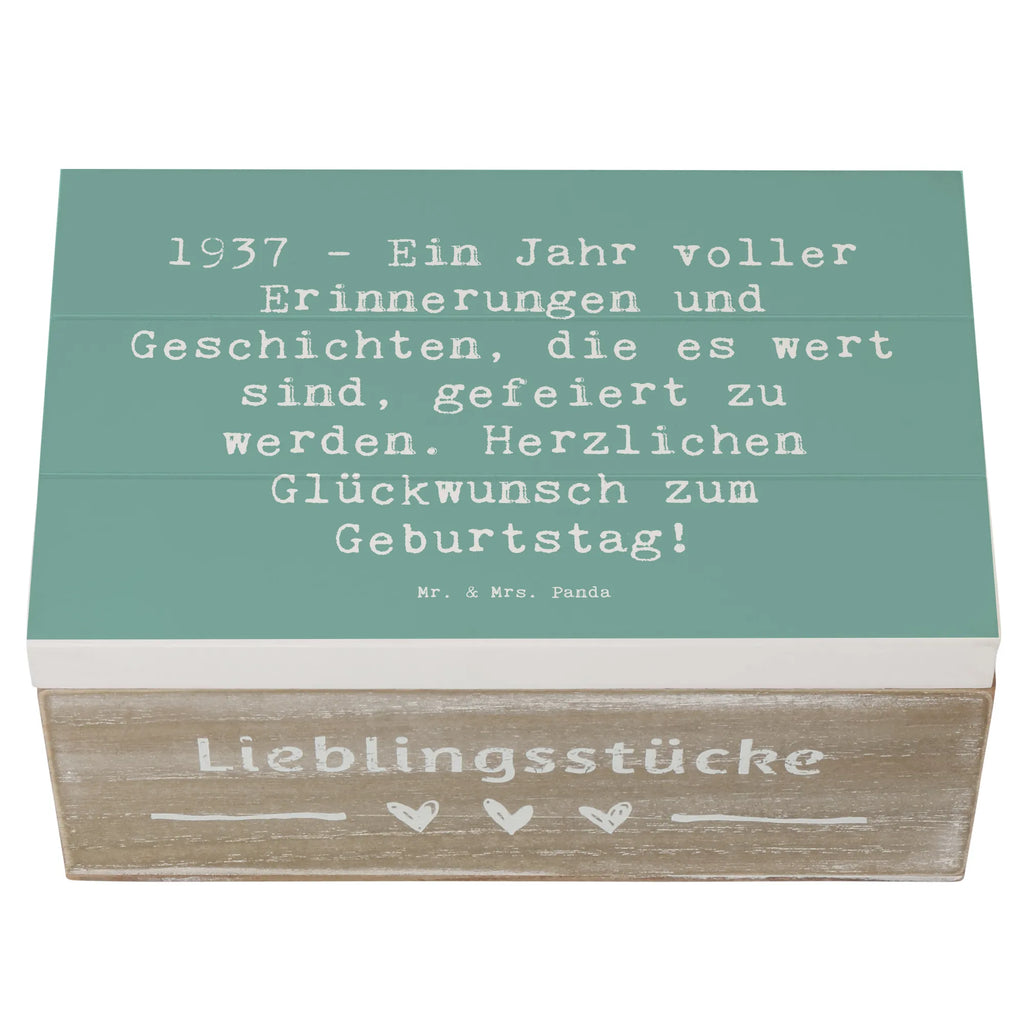 Skrzynia drewniana Przysłowie 1937 - Ein Jahr voller Erinnerungen und Geschichten, die es wert sind, gefeiert zu werden. Herzlichen Glückwunsch zum Geburtstag! aufbewahrungsbox aus holz, Schatzkiste, ordnungsbox, holz aufbewahrungsbox, Geschenkbox, Truhe, Erinnerungskiste, schmuckkästchen, dekorative holzkiste, holzkisten, holzboxen, Dekokiste, holztruhe, erinnerungsbox hochzeit, Schatulle, holzbox, aufbewahrungskiste, box aus holz, deko box, holzbox mit deckel, Kiste, Holzkiste, Aufbewahrungsbox, erinnerungsbox baby, holzkiste mit deckel, Erinnerungsbox, aufbewahrungsbox holz, Geschenk, Geburtstag, Geburtstagsgeschenk