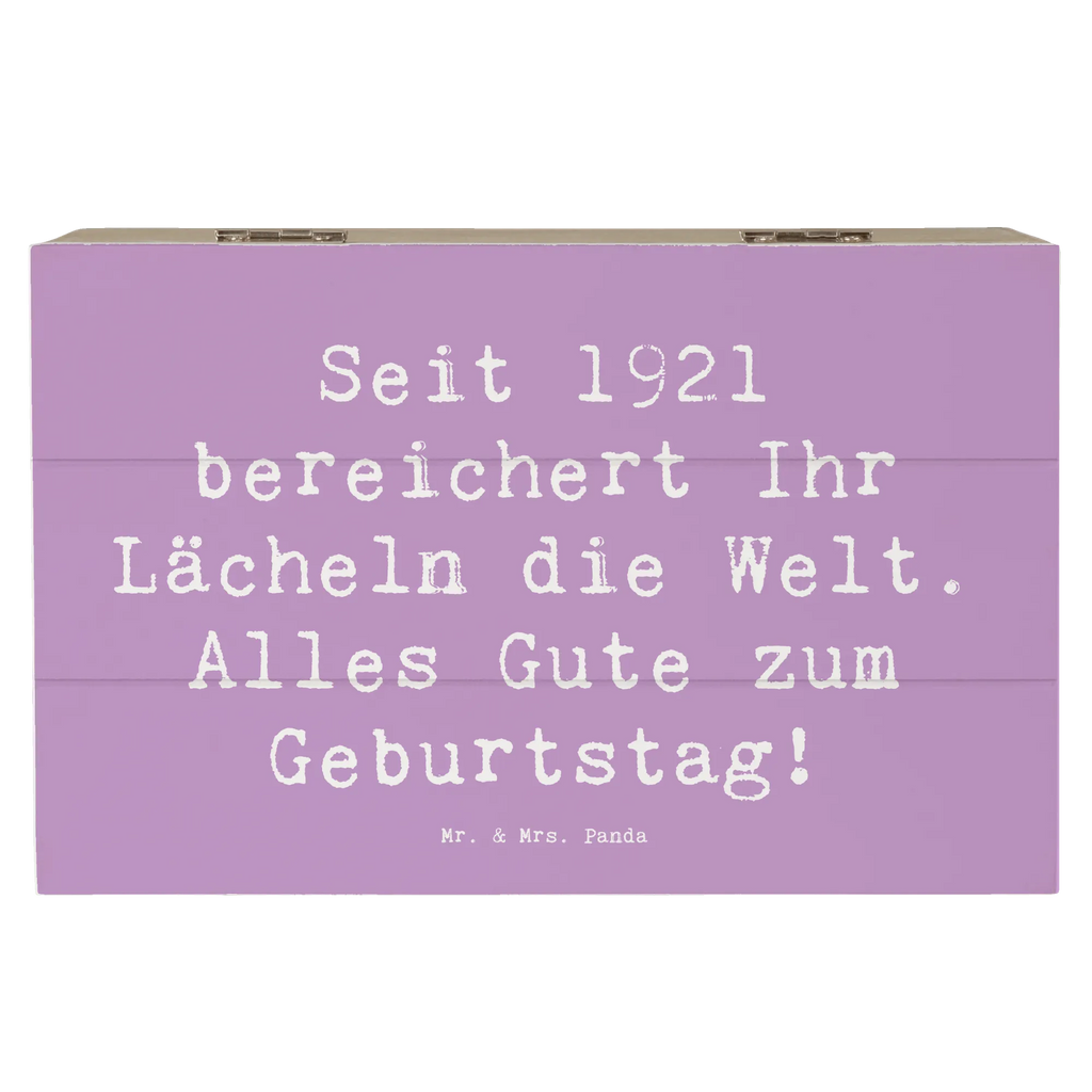 Wooden chest Saying Seit 1921 bereichert Ihr Lächeln die Welt. Alles Gute zum Geburtstag! Kiste, Geschenkdose, Aufbewahrungsbox, Erinnerungsbox, Dekokiste, Schatzkiste, Truhe, Schatulle, XXL, Geschenkbox, Erinnerungskiste, Holzkiste, Geburtstag, Geburtstagsgeschenk, Geschenk