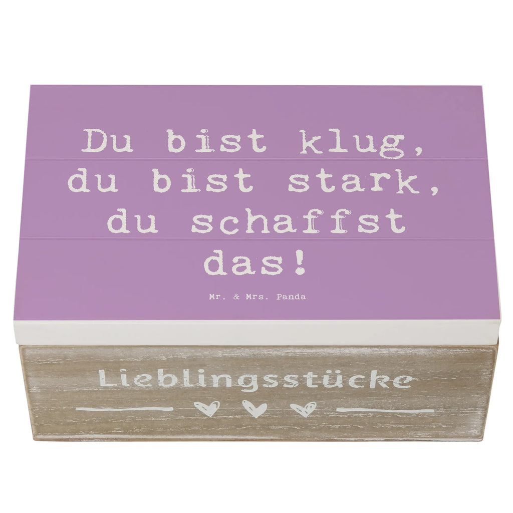 Holzkiste Spruch Erster Schultag Motivation Aufbewahrungsbox, dekorative holzkiste, deko box, aufbewahrungsbox aus holz, Schatulle, holztruhe, aufbewahrungskiste, aufbewahrungsbox holz, Geschenkbox, Kiste, holzboxen, Dekokiste, holzbox, Erinnerungskiste, Holzkiste, Truhe, box aus holz, holzbox mit deckel, erinnerungsbox baby, holzkiste mit deckel, ordnungsbox, Erinnerungsbox, holzkisten, erinnerungsbox hochzeit, schmuckkästchen, holz aufbewahrungsbox, Schatzkiste, einzigartig, sprüche, inspiration, mr and mrs panda, alltag verschönern, schöne sprüche, zitate, motivation, shopify, lächeln, glück, kreativ, lebensweisheiten, wohnaccessoires, freude, sprüche sammlung, spruch kollektion, geschenkideen, dekoration, liebe, nachhaltige geschenke, wanddeko