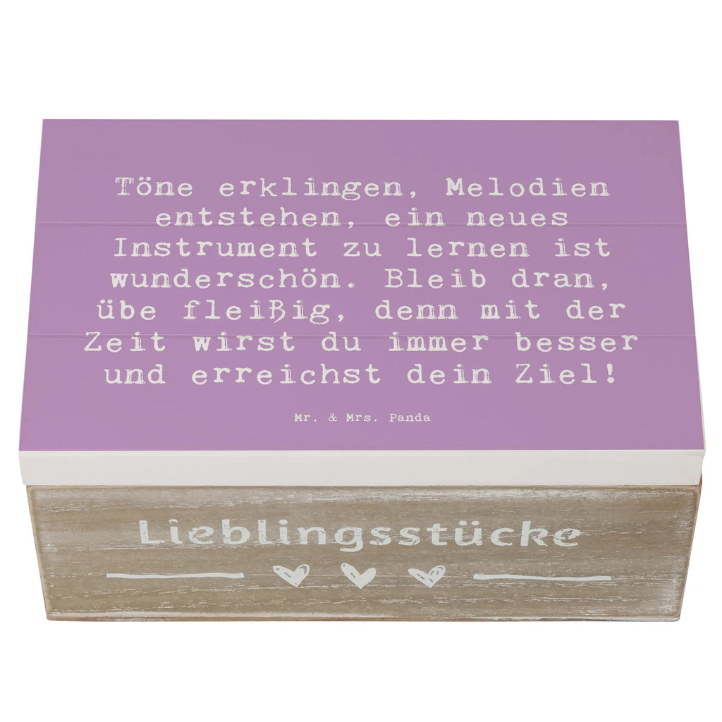 Wooden chest Saying Töne erklingen, Melodien entstehen, ein neues Instrument zu lernen ist wunderschön. Bleib dran, übe fleißig, denn mit der Zeit wirst du immer besser und erreichst dein Ziel! Aufbewahrungsbox, XXL, Kiste, Holzkiste, Truhe, Geschenkdose, Schatzkiste, Schatulle, Geschenkbox, Dekokiste, Erinnerungsbox, Erinnerungskiste