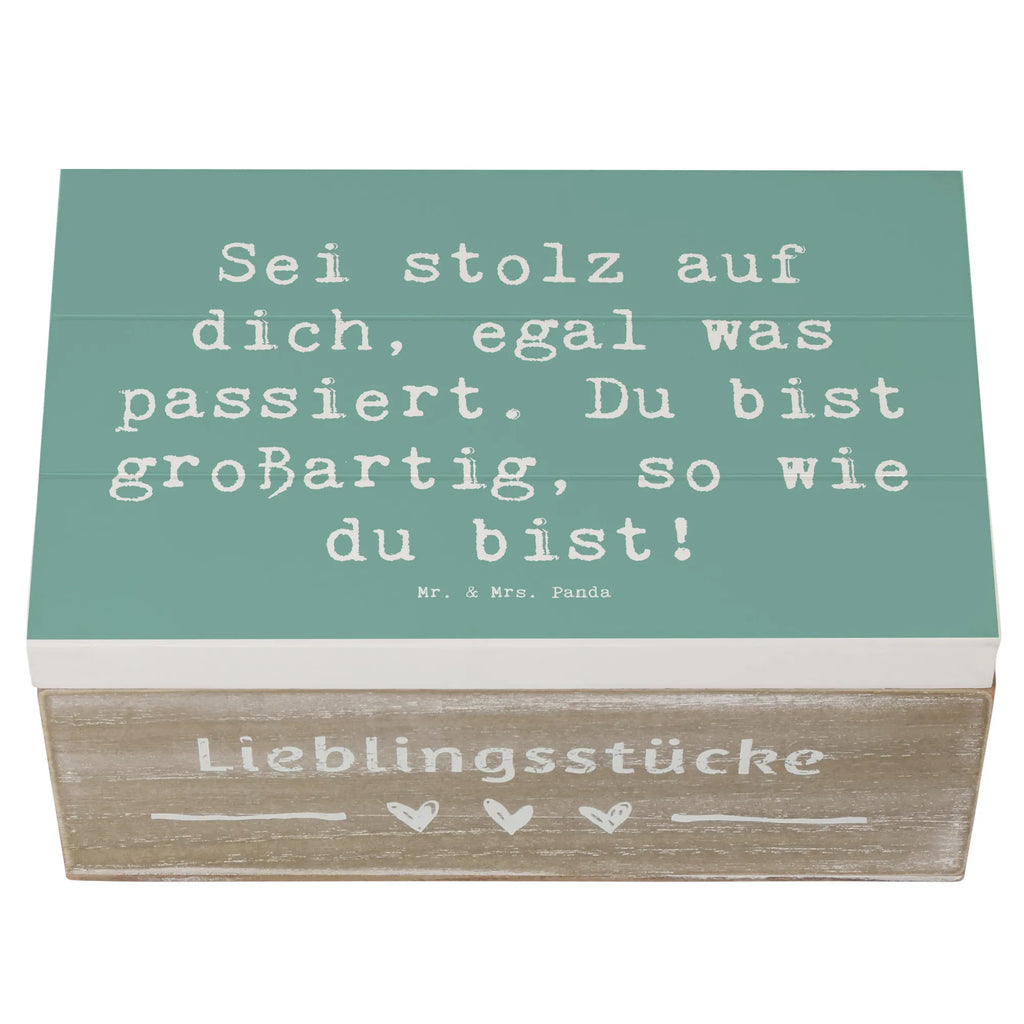 Wooden chest Saying Sei stolz auf dich, egal was passiert. Du bist großartig, so wie du bist! Holzkiste, Kiste, Truhe, Erinnerungsbox, Geschenkbox, Geschenkdose, Erinnerungskiste, Schatulle, XXL, Dekokiste, Aufbewahrungsbox, Schatzkiste, sprüche, zitate, spruch kollektion, inspiration, motivation, lebensweisheiten, geschenkideen, wanddeko, wohnaccessoires, sprüche sammlung, schöne sprüche, glück, liebe, freude, lächeln, alltag verschönern, nachhaltige geschenke, dekoration, kreativ, einzigartig, shopify, mr and mrs panda