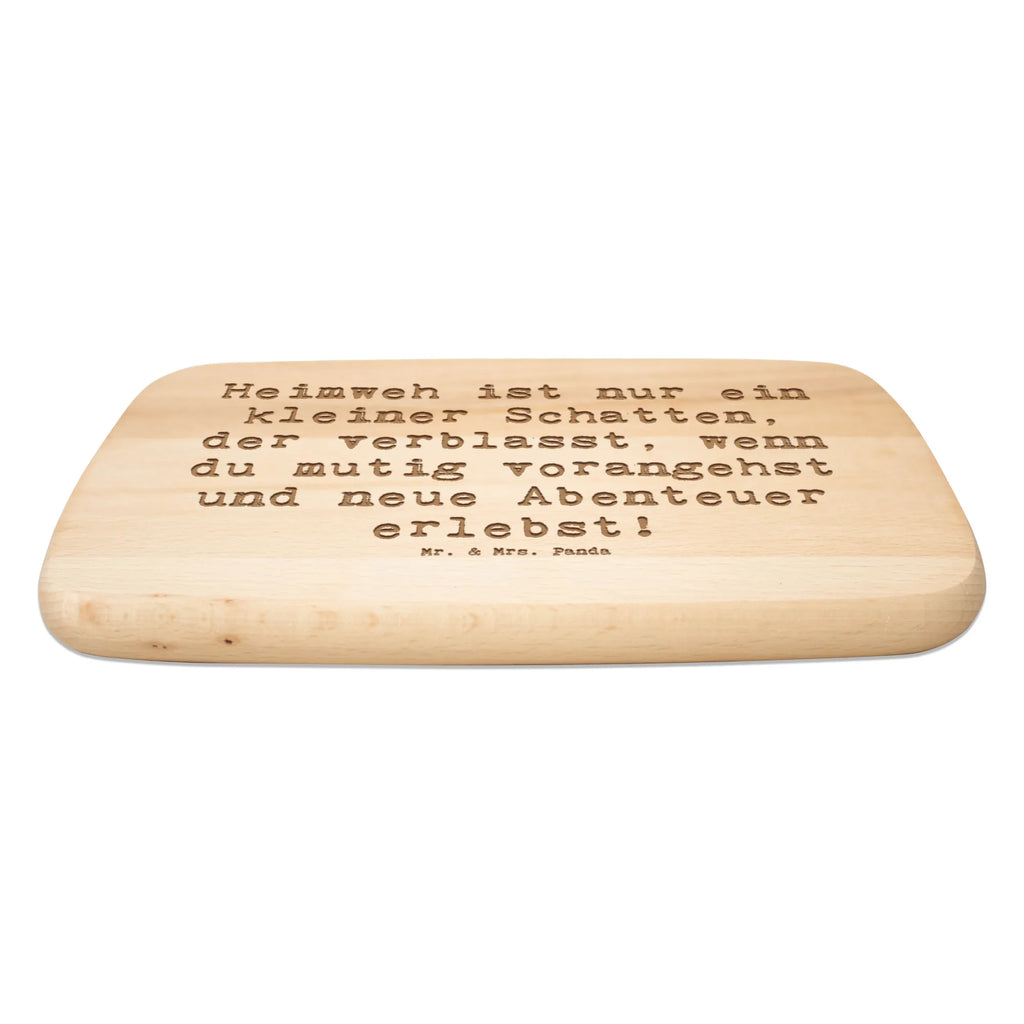 Śniadaniowa deska Przysłowie Heimweh ist nur ein kleiner Schatten, der verblasst, wenn du mutig vorangehst und neue Abenteuer erlebst! Küchenbrett, Schneidebrett Holz, Schneidebrett, Holzbrett, Frühstücksbrettchen, Frühstücksbrett, sprüche, zitate, spruch kollektion, inspiration, motivation, lebensweisheiten, geschenkideen, wanddeko, wohnaccessoires, sprüche sammlung, schöne sprüche, glück, liebe, freude, lächeln, alltag verschönern, nachhaltige geschenke, dekoration, kreativ, einzigartig, shopify, mr and mrs panda