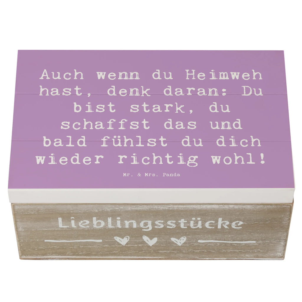Holzkiste Spruch Heimweh überwinden Dekokiste, Geschenkbox, Aufbewahrungsbox, Erinnerungskiste, Schatzkiste, Holzkiste, Geschenkdose, Schatulle, Erinnerungsbox, Kiste, Truhe, XXL, sprüche, zitate, spruch kollektion, inspiration, motivation, lebensweisheiten, geschenkideen, wanddeko, wohnaccessoires, sprüche sammlung, schöne sprüche, glück, liebe, freude, lächeln, alltag verschönern, nachhaltige geschenke, dekoration, kreativ, einzigartig, shopify, mr and mrs panda