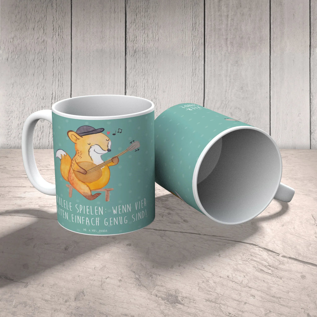 Mug Ukulele spielen: Wenn vier Saiten einfach genug sind! Tasse, Kaffeetasse, Tasse mit Zitaten, Geschenktasse, Keramiktasse, Bürotasse, Teetasse, Porzellantasse, Tasse mit Motiven, Instrumente, Geschenke Musiker, Musikliebhaber