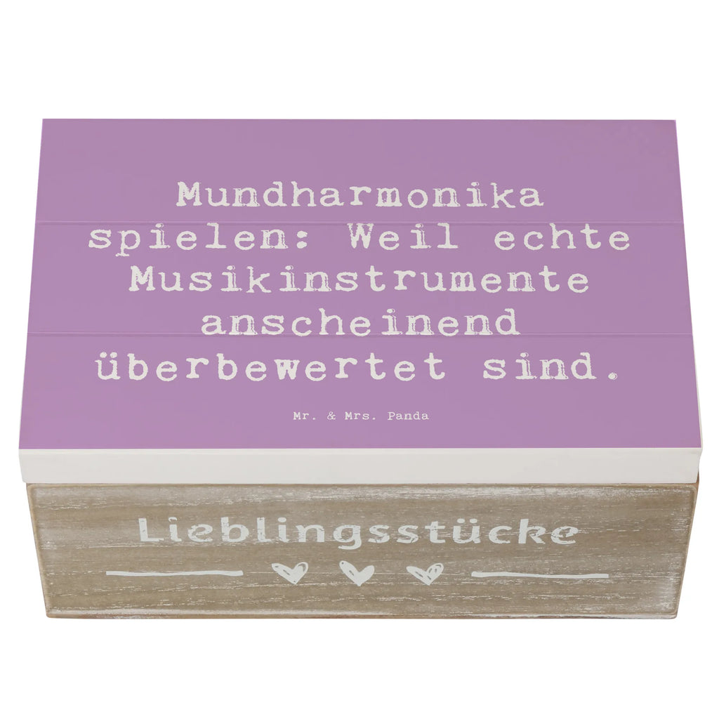 Holzkiste Spruch Mundharmonika spielen: Weil echte Musikinstrumente anscheinend überbewertet sind. Schatulle, Holzkiste, Erinnerungskiste, Erinnerungsbox, XXL, Truhe, Geschenkbox, Aufbewahrungsbox, Dekokiste, Geschenkdose, Schatzkiste, Kiste, Instrumente, Geschenke Musiker, Musikliebhaber