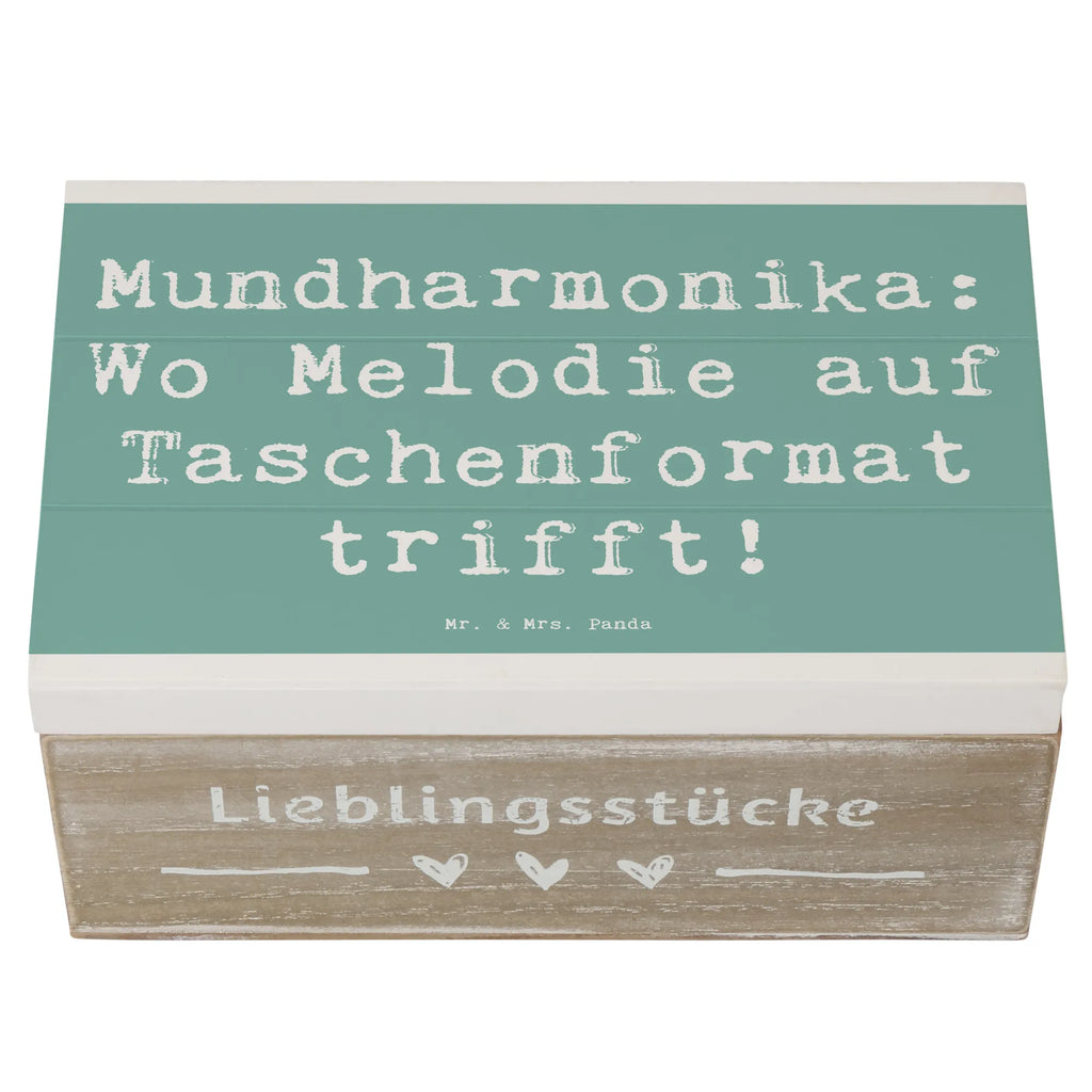 Holzkiste Spruch Mundharmonika: Wo Melodie auf Taschenformat trifft! Aufbewahrungsbox, Erinnerungskiste, Truhe, Erinnerungsbox, Geschenkbox, Holzkiste, Schatzkiste, Schatulle, Kiste, Geschenkdose, XXL, Dekokiste, Instrumente, Geschenke Musiker, Musikliebhaber