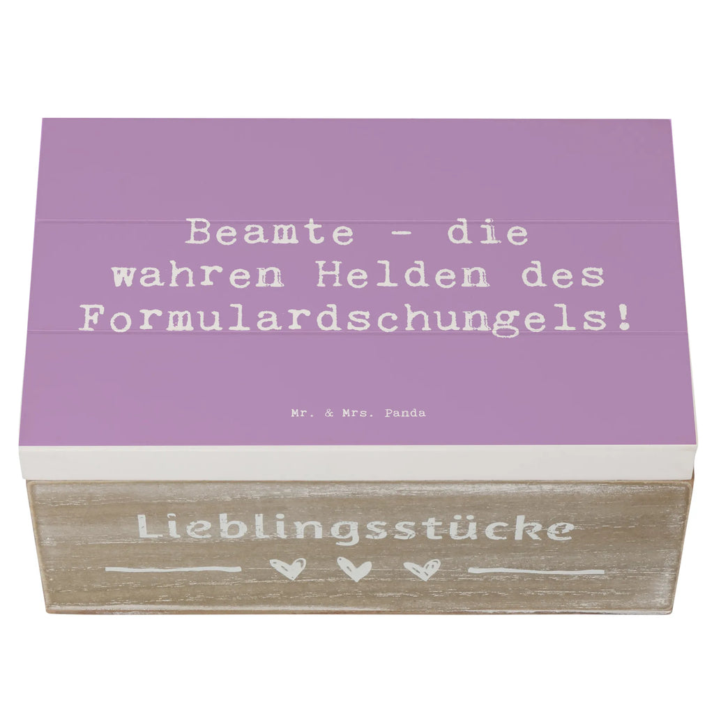 Holzkiste Spruch Beamtin Heldin box holz, Holztruhe, Schatulle, Holzboxen, aufbewahrungstruhe, kiste holz, aufbewahrungsboxen, Holzkisten, Box aus Holz, Holzbox mit Deckel, Aufbewahrungsbox, Holzkiste, aufbewahrungskisten, holztruhen, holzkästchen, Holzbox, Aufbewahrungsbox aus Holz, Holzkiste mit Deckel, aufbewahrungskiste mit deckel, Holz Aufbewahrungsbox, Aufbewahrungsbox Holz, holzschachtel, Aufbewahrungskiste, truhe holz, holzschatulle, Schenken, Jubiläum, Firma, Mitarbeiter, Arbeitskollege, Kollegin, Kollege, Rente, Abschied, Ausbildung, Beruf, Dankeschön, Danke, Geschenk