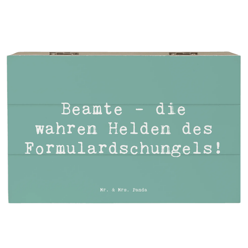 Holzkiste Spruch Beamtin Heldin box holz, Holztruhe, Schatulle, Holzboxen, aufbewahrungstruhe, kiste holz, aufbewahrungsboxen, Holzkisten, Box aus Holz, Holzbox mit Deckel, Aufbewahrungsbox, Holzkiste, aufbewahrungskisten, holztruhen, holzkästchen, Holzbox, Aufbewahrungsbox aus Holz, Holzkiste mit Deckel, aufbewahrungskiste mit deckel, Holz Aufbewahrungsbox, Aufbewahrungsbox Holz, holzschachtel, Aufbewahrungskiste, truhe holz, holzschatulle, Schenken, Jubiläum, Firma, Mitarbeiter, Arbeitskollege, Kollegin, Kollege, Rente, Abschied, Ausbildung, Beruf, Dankeschön, Danke, Geschenk