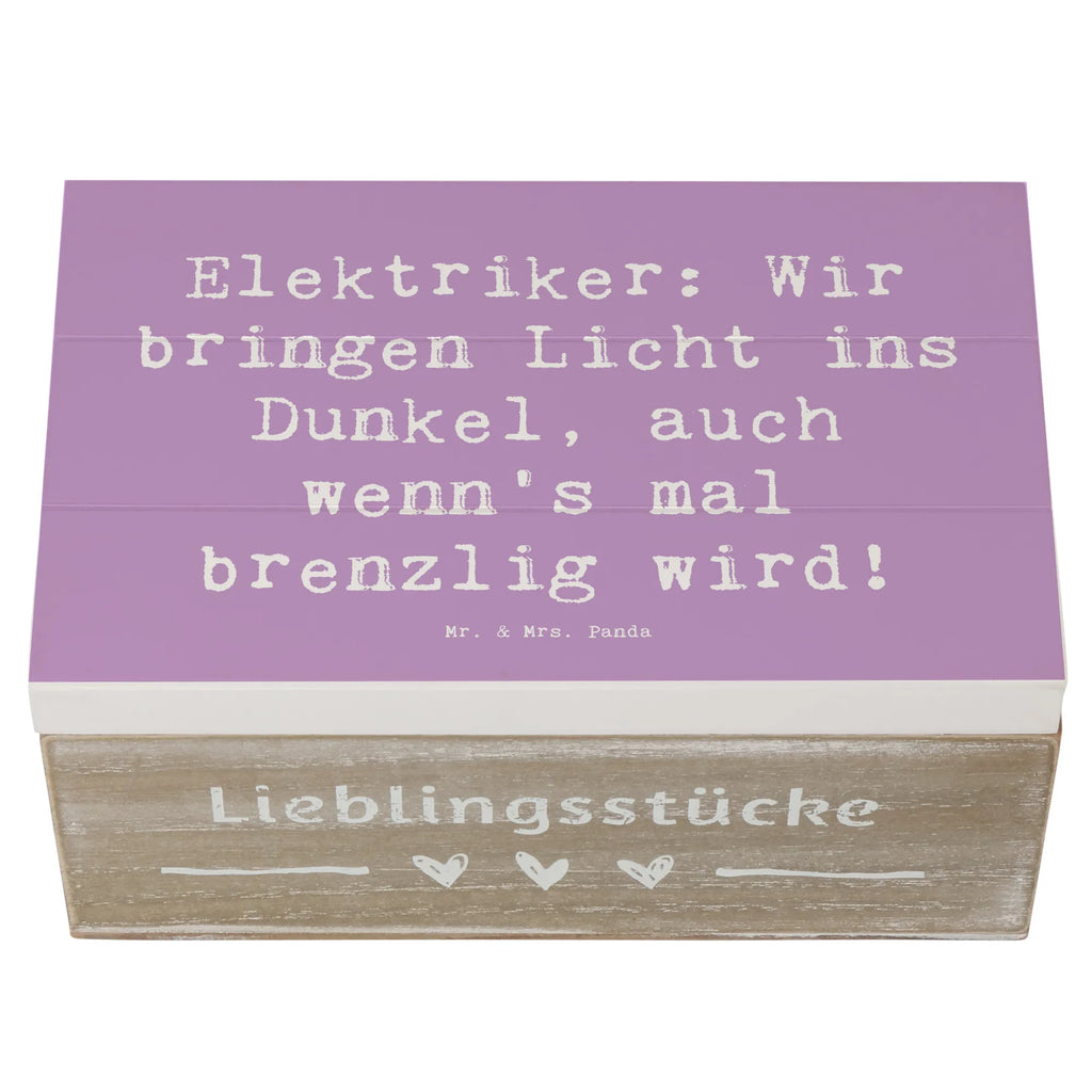 Wooden chest Saying Elektriker: Wir bringen Licht ins Dunkel, auch wenn's mal brenzlig wird! Holzkiste, Erinnerungsbox, Schatulle, Geschenkdose, Aufbewahrungsbox, Geschenkbox, Truhe, Kiste, Erinnerungskiste, Dekokiste, XXL, Schatzkiste, Beruf, Ausbildung, Jubiläum, Abschied, Rente, Kollege, Kollegin, Geschenk, Schenken, Arbeitskollege, Mitarbeiter, Firma, Danke, Dankeschön