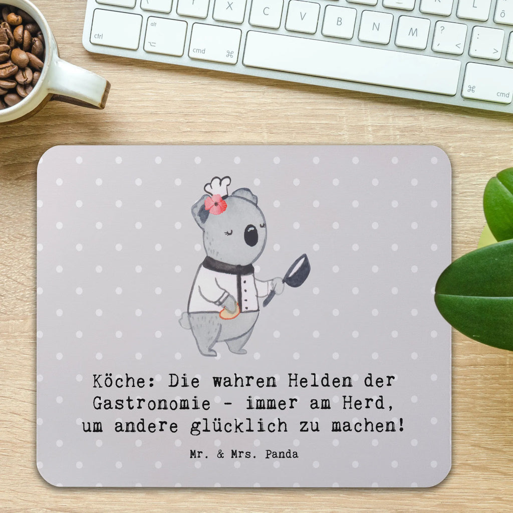 Mauspad Köche: Die wahren Helden der Gastronomie - immer am Herd, um andere glücklich zu machen! Mausunterlage, Arbeitszimmer, Mousepad, Büroausstattung, Mauspad Büro, Mauspad, Einzigartiges Mauspad, PC Zubehör, Designer Mauspad, Computer zubehör, Beruf, Ausbildung, Jubiläum, Abschied, Rente, Kollege, Kollegin, Geschenk, Schenken, Arbeitskollege, Mitarbeiter, Firma, Danke, Dankeschön
