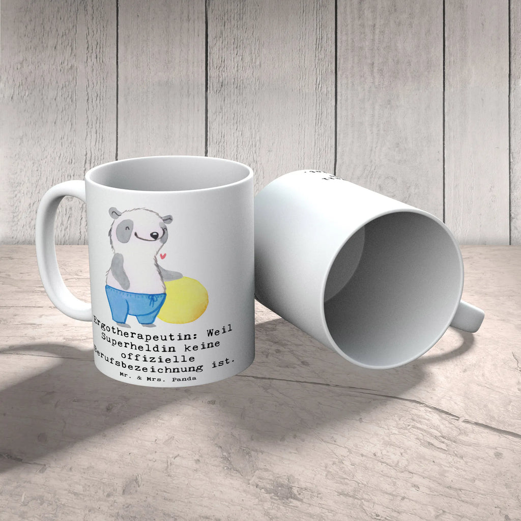 Mug Ergotherapeutin: Weil Superheldin keine offizielle Berufsbezeichnung ist. Tasse, Teetasse, Porzellantasse, Tasse mit Zitaten, Bürotasse, Geschenktasse, Tasse mit Motiven, Keramiktasse, Kaffeetasse, Beruf, Ausbildung, Jubiläum, Abschied, Rente, Kollege, Kollegin, Geschenk, Schenken, Arbeitskollege, Mitarbeiter, Firma, Danke, Dankeschön