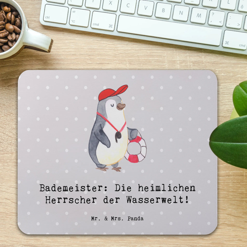 Mauspad Bademeister Herrscher Computer zubehör, Designer Mauspad, Mousepad, Mausunterlage, Mauspad Büro, Arbeitszimmer, Büroausstattung, Einzigartiges Mauspad, Mauspad, PC Zubehör, Beruf, Ausbildung, Jubiläum, Abschied, Rente, Kollege, Kollegin, Geschenk, Schenken, Arbeitskollege, Mitarbeiter, Firma, Danke, Dankeschön