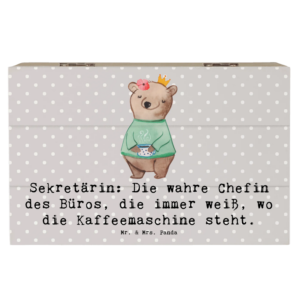 Holzkiste Sekretärin: Die wahre Chefin des Büros, die immer weiß, wo die Kaffeemaschine steht. aufbewahrungstruhe, Holzbox mit Deckel, aufbewahrungskisten, holztruhen, Holzkiste mit Deckel, Aufbewahrungsbox, holzschatulle, truhe holz, holzkästchen, kiste holz, box holz, Holz Aufbewahrungsbox, Aufbewahrungsbox Holz, Holztruhe, Holzbox, holzschachtel, aufbewahrungskiste mit deckel, Aufbewahrungskiste, Holzkiste, aufbewahrungsboxen, Schatulle, Holzboxen, Holzkisten, Aufbewahrungsbox aus Holz, Box aus Holz, Kollegin, Kollege, Rente, Abschied, Ausbildung, Beruf, Danke, Dankeschön, Jubiläum, Schenken, Geschenk, Firma, Mitarbeiter, Arbeitskollege