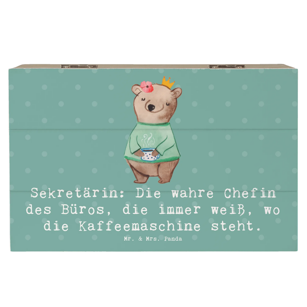 Holzkiste Sekretärin: Die wahre Chefin des Büros, die immer weiß, wo die Kaffeemaschine steht. aufbewahrungstruhe, Holzbox mit Deckel, aufbewahrungskisten, holztruhen, Holzkiste mit Deckel, Aufbewahrungsbox, holzschatulle, truhe holz, holzkästchen, kiste holz, box holz, Holz Aufbewahrungsbox, Aufbewahrungsbox Holz, Holztruhe, Holzbox, holzschachtel, aufbewahrungskiste mit deckel, Aufbewahrungskiste, Holzkiste, aufbewahrungsboxen, Schatulle, Holzboxen, Holzkisten, Aufbewahrungsbox aus Holz, Box aus Holz, Kollegin, Kollege, Rente, Abschied, Ausbildung, Beruf, Danke, Dankeschön, Jubiläum, Schenken, Geschenk, Firma, Mitarbeiter, Arbeitskollege