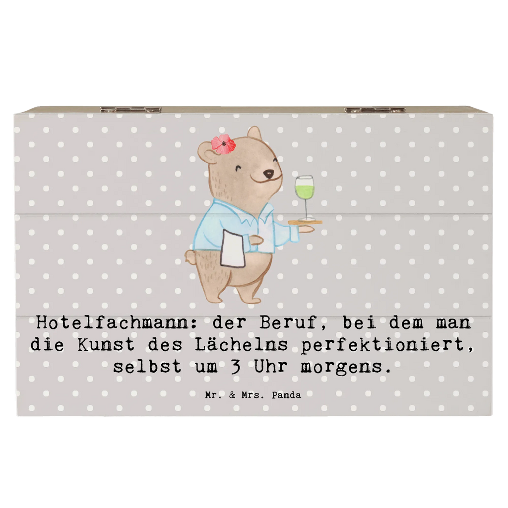 Wooden chest Hotelfachmann: der Beruf, bei dem man die Kunst des Lächelns perfektioniert, selbst um 3 Uhr morgens. Aufbewahrungsbox, Schatzkiste, XXL, Erinnerungsbox, Dekokiste, Schatulle, Holzkiste, Erinnerungskiste, Geschenkdose, Truhe, Geschenkbox, Kiste, Beruf, Ausbildung, Jubiläum, Abschied, Rente, Kollege, Kollegin, Geschenk, Schenken, Arbeitskollege, Mitarbeiter, Firma, Danke, Dankeschön