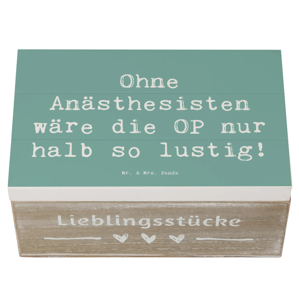Holzkiste Spruch Ohne Anästhesisten wäre die OP nur halb so lustig! Erinnerungsbox, Aufbewahrungsbox, Holzkiste, Kiste, Truhe, Schatzkiste, Dekokiste, XXL, Erinnerungskiste, Geschenkbox, Schatulle, Geschenkdose, Beruf, Ausbildung, Jubiläum, Abschied, Rente, Kollege, Kollegin, Geschenk, Schenken, Arbeitskollege, Mitarbeiter, Firma, Danke, Dankeschön