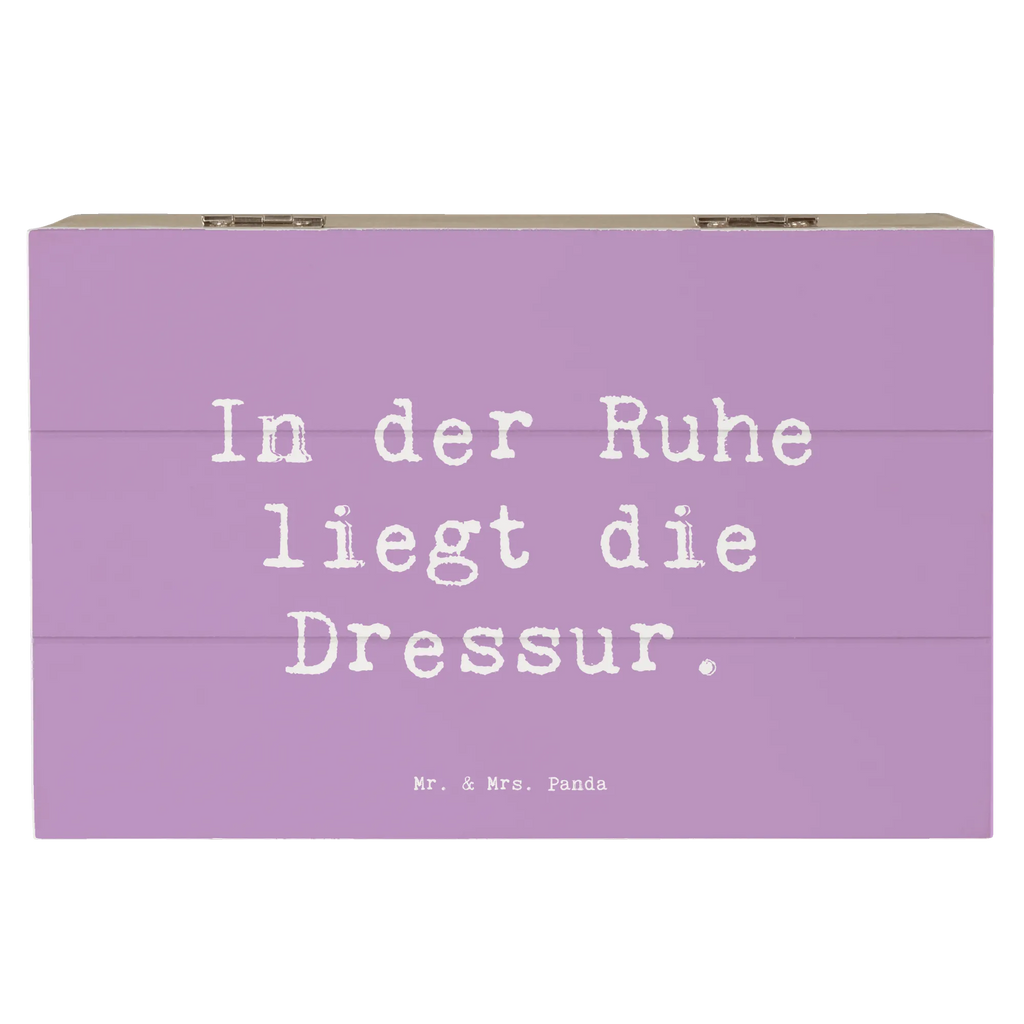 Wooden chest Saying In der Ruhe liegt die Dressur. Erinnerungsbox, Holzkiste, Geschenkbox, Truhe, Erinnerungskiste, XXL, Aufbewahrungsbox, Schatulle, Schatzkiste, Kiste, Geschenkdose, Dekokiste, Beruf, Ausbildung, Jubiläum, Abschied, Rente, Kollege, Kollegin, Geschenk, Schenken, Arbeitskollege, Mitarbeiter, Firma, Danke, Dankeschön