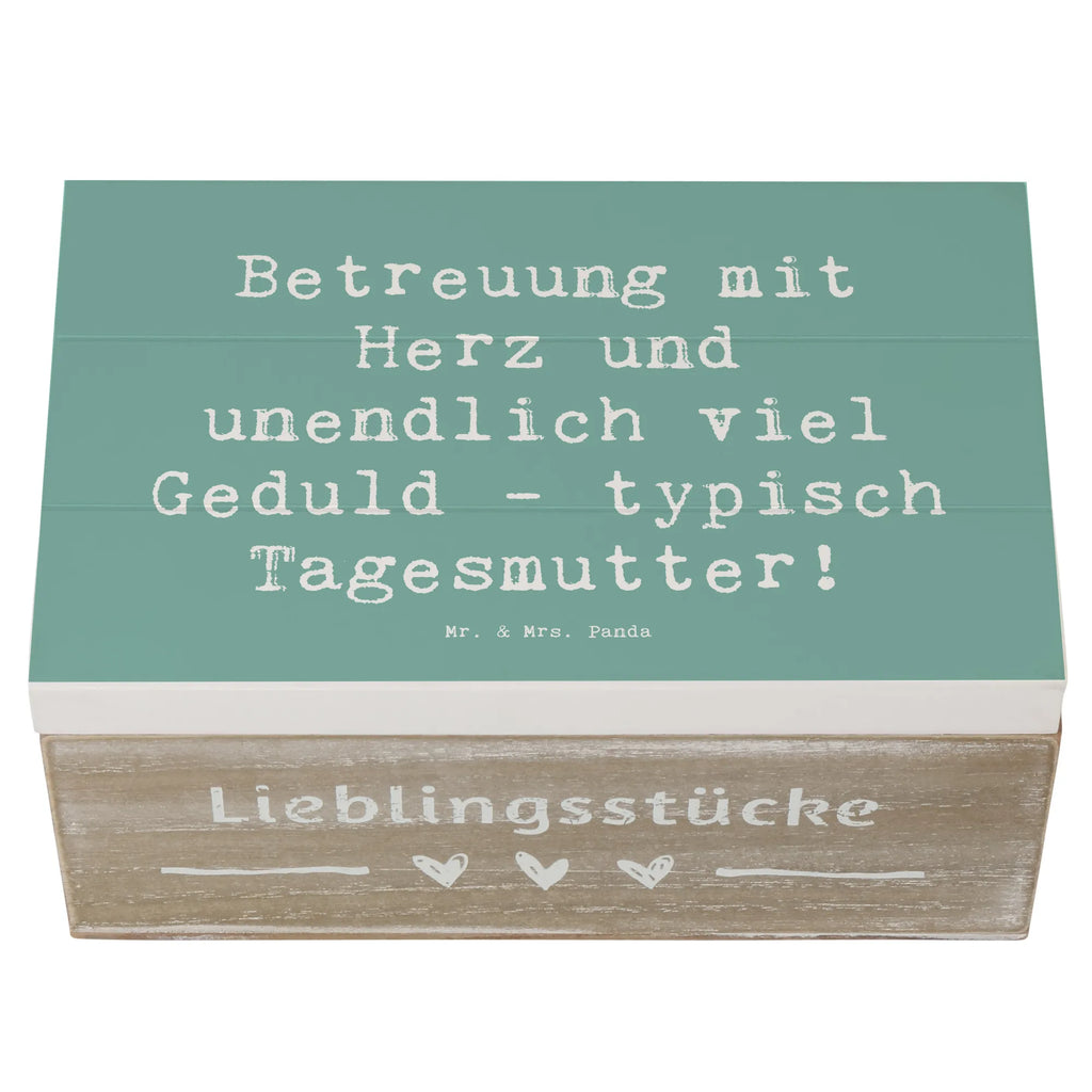 Holzkiste Spruch Tagesmutter Liebe Kiste, Schatzkiste, Geschenkbox, Erinnerungsbox, Aufbewahrungsbox, Dekokiste, Truhe, Geschenkdose, Schatulle, Erinnerungskiste, XXL, Holzkiste, Beruf, Ausbildung, Jubiläum, Abschied, Rente, Kollege, Kollegin, Geschenk, Schenken, Arbeitskollege, Mitarbeiter, Firma, Danke, Dankeschön