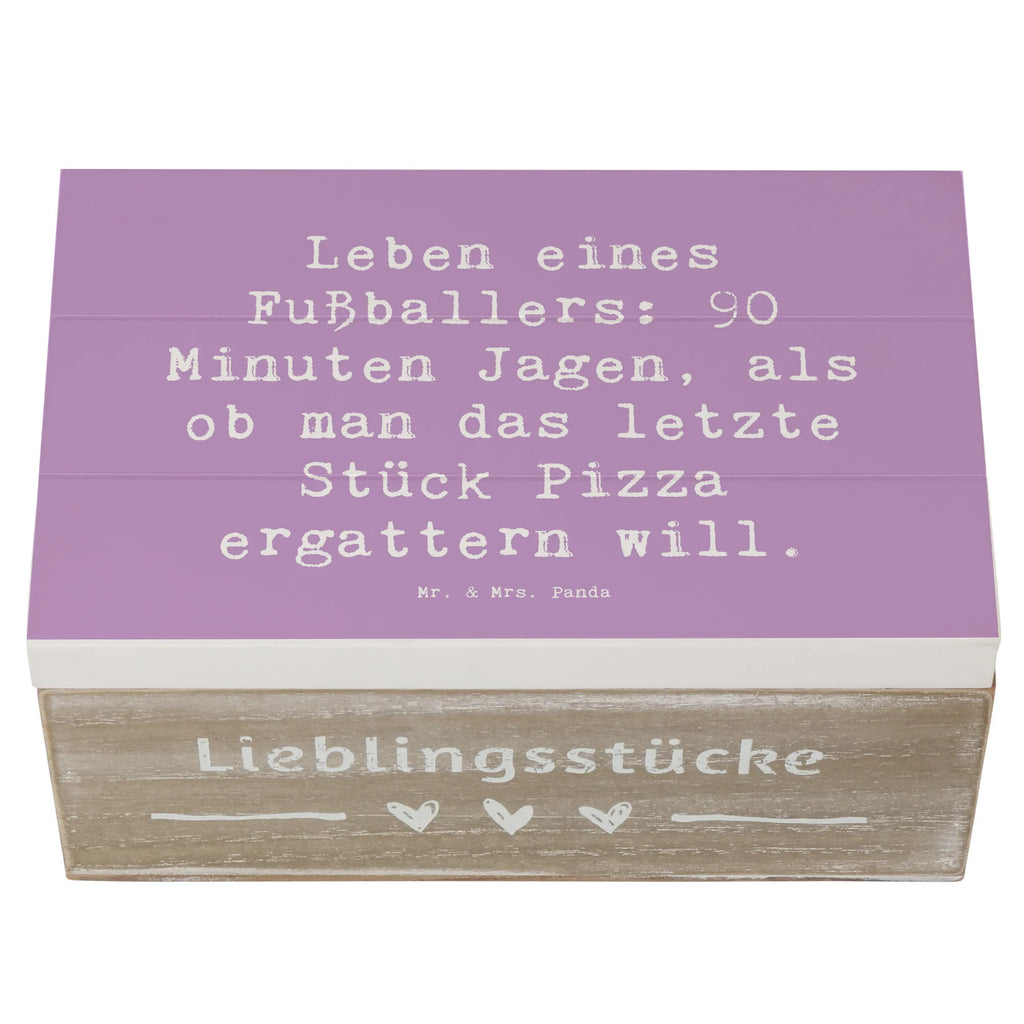 Holzkiste Spruch Leben eines Fußballers: 90 Minuten Jagen, als ob man das letzte Stück Pizza ergattern will. Truhe, Geschenkbox, Erinnerungskiste, Aufbewahrungsbox, Kiste, Holzkiste, Dekokiste, XXL, Erinnerungsbox, Schatulle, Geschenkdose, Schatzkiste, Beruf, Ausbildung, Jubiläum, Abschied, Rente, Kollege, Kollegin, Geschenk, Schenken, Arbeitskollege, Mitarbeiter, Firma, Danke, Dankeschön