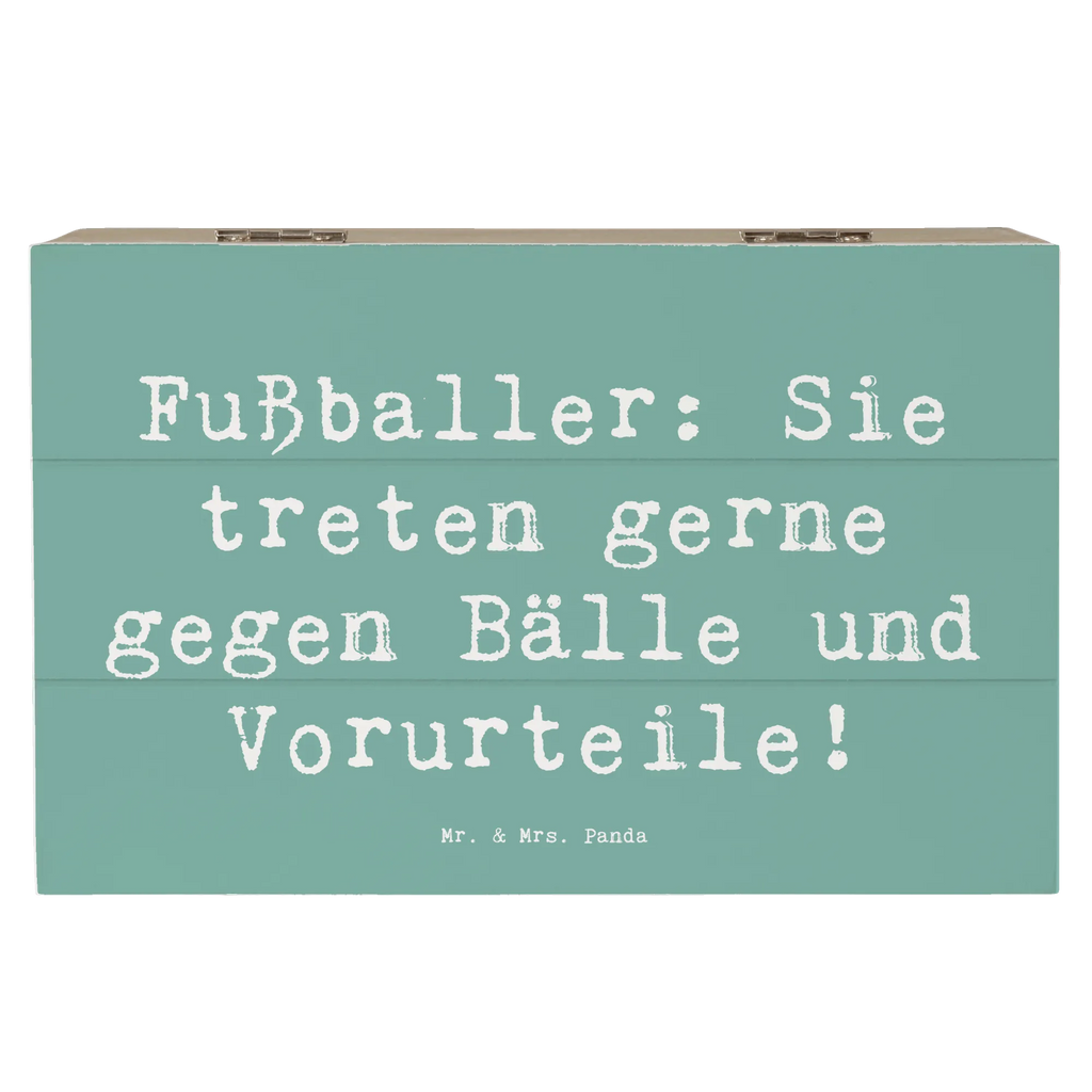 Holzkiste Spruch Fußballer: Sie treten gerne gegen Bälle und Vorurteile! Erinnerungsbox, XXL, Schatzkiste, Aufbewahrungsbox, Dekokiste, Truhe, Holzkiste, Kiste, Schatulle, Geschenkdose, Geschenkbox, Erinnerungskiste, Beruf, Ausbildung, Jubiläum, Abschied, Rente, Kollege, Kollegin, Geschenk, Schenken, Arbeitskollege, Mitarbeiter, Firma, Danke, Dankeschön