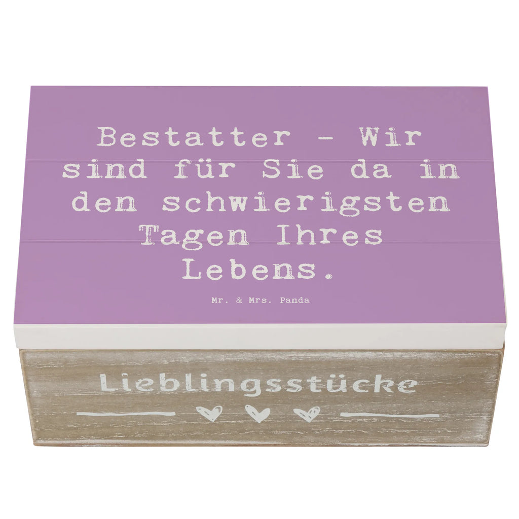 Holzkiste Spruch Bestatter - Wir sind für Sie da in den schwierigsten Tagen Ihres Lebens. Holzbox, aufbewahrungsboxen, kiste holz, Holz Aufbewahrungsbox, Schatulle, Holzkisten, holzkästchen, aufbewahrungskiste mit deckel, truhe holz, Holzboxen, Holzkiste, Holzbox mit Deckel, Holztruhe, Box aus Holz, aufbewahrungskisten, holzschatulle, holztruhen, holzschachtel, Holzkiste mit Deckel, Aufbewahrungskiste, Aufbewahrungsbox, aufbewahrungstruhe, Aufbewahrungsbox Holz, Aufbewahrungsbox aus Holz, box holz, Geschenk, Danke, Dankeschön, Schenken, Beruf, Ausbildung, Abschied, Rente, Kollege, Kollegin, Arbeitskollege, Mitarbeiter, Jubiläum, Firma