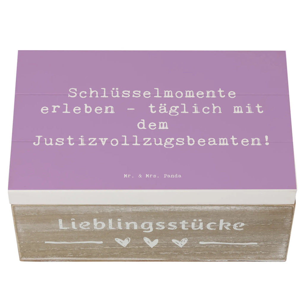 Holzkiste Spruch Schlüsselmomente erleben - täglich mit dem Justizvollzugsbeamten! Schatzkiste, Kiste, Truhe, Erinnerungsbox, Schatulle, Erinnerungskiste, Geschenkdose, Holzkiste, Aufbewahrungsbox, XXL, Geschenkbox, Dekokiste, Beruf, Ausbildung, Jubiläum, Abschied, Rente, Kollege, Kollegin, Geschenk, Schenken, Arbeitskollege, Mitarbeiter, Firma, Danke, Dankeschön