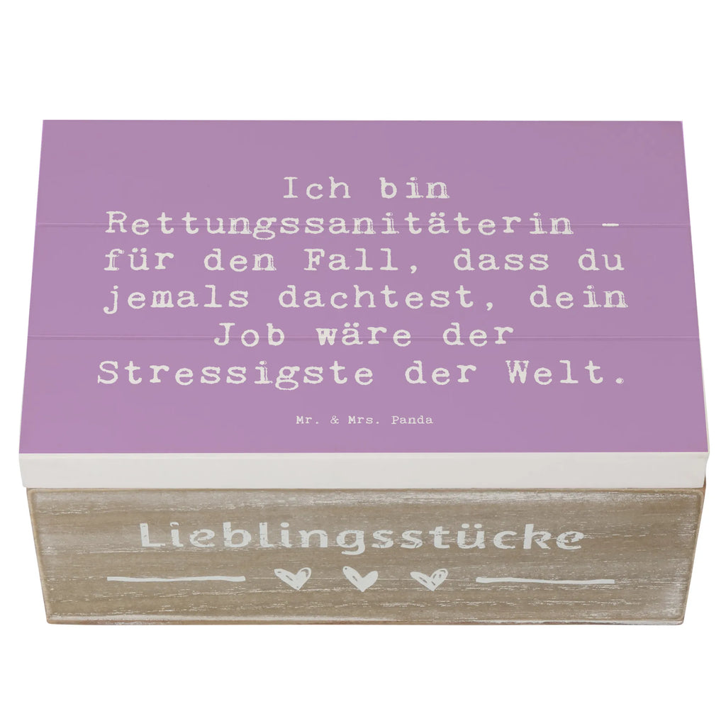 Holzkiste Spruch Ich bin Rettungssanitäterin - für den Fall, dass du jemals dachtest, dein Job wäre der Stressigste der Welt. Erinnerungsbox, Schatulle, Erinnerungskiste, Schatzkiste, Aufbewahrungsbox, Holzkiste, Kiste, Dekokiste, Geschenkdose, XXL, Geschenkbox, Truhe, Beruf, Ausbildung, Jubiläum, Abschied, Rente, Kollege, Kollegin, Geschenk, Schenken, Arbeitskollege, Mitarbeiter, Firma, Danke, Dankeschön