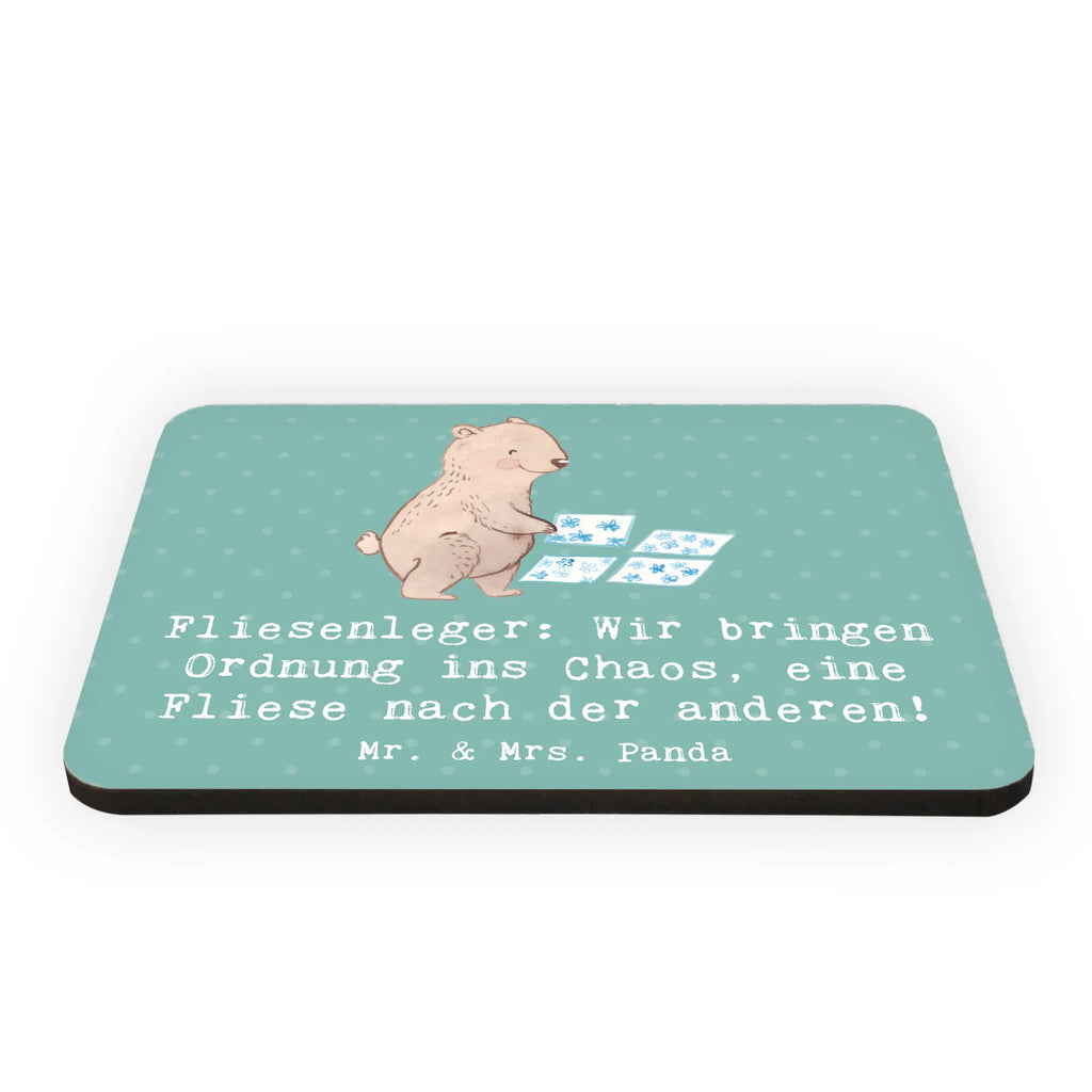 Magnet Fliesenleger: Wir bringen Ordnung ins Chaos, eine Fliese nach der anderen! Souvenir Magnet, Pinnwandmagnet, Motivmagnete, Kühlschrank Dekoration, Kühlschrankmagnet, Notiz Magnet, Dekomagnet, Whiteboard Magnet, Beruf, Ausbildung, Jubiläum, Abschied, Rente, Kollege, Kollegin, Geschenk, Schenken, Arbeitskollege, Mitarbeiter, Firma, Danke, Dankeschön