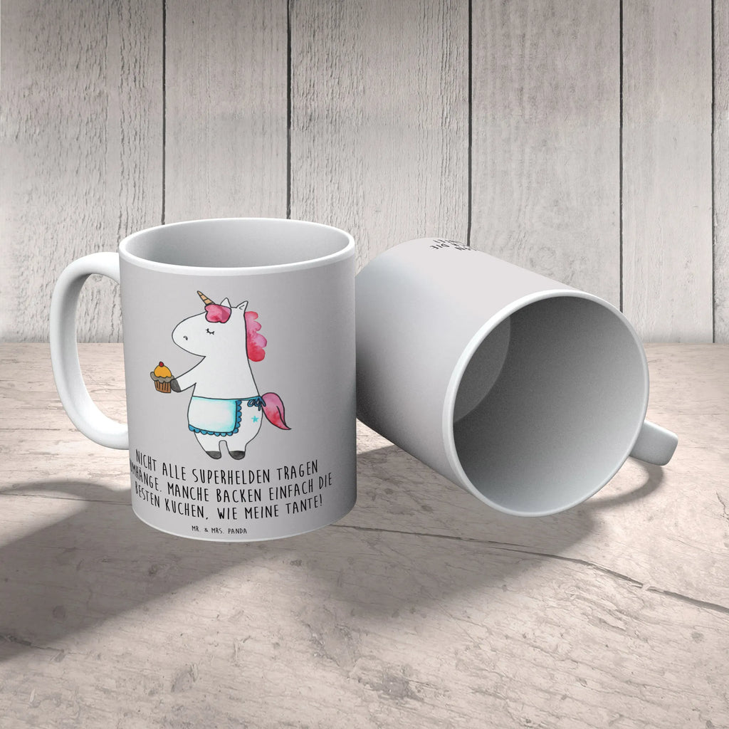 Mug Nicht alle Superhelden tragen Umhänge. Manche backen einfach die besten Kuchen, wie meine Tante! Geschenktasse, Teetasse, Tasse mit Motiven, Tasse mit Zitaten, Tasse, Porzellantasse, Keramiktasse, Bürotasse, Kaffeetasse, Familie, Vatertag, Muttertag, Bruder, Schwester, Mama, Papa, Oma, Opa