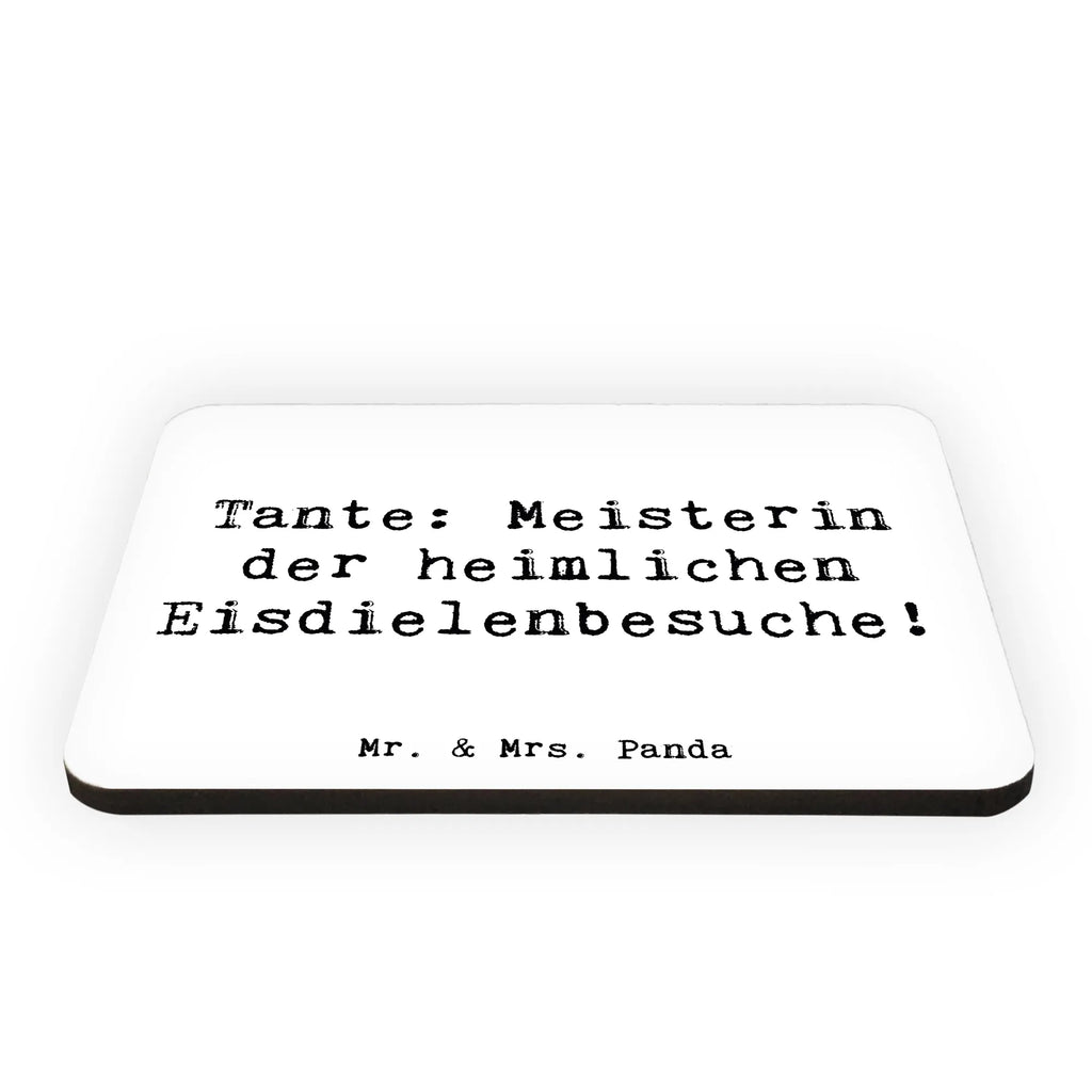 Magnet Saying Tante: Meisterin der heimlichen Eisdielenbesuche! Motivmagnete, Souvenir Magnet, Kühlschrank Dekoration, Notiz Magnet, Whiteboard Magnet, Pinnwandmagnet, Dekomagnet, Kühlschrankmagnet, Familie, Vatertag, Muttertag, Bruder, Schwester, Mama, Papa, Oma, Opa